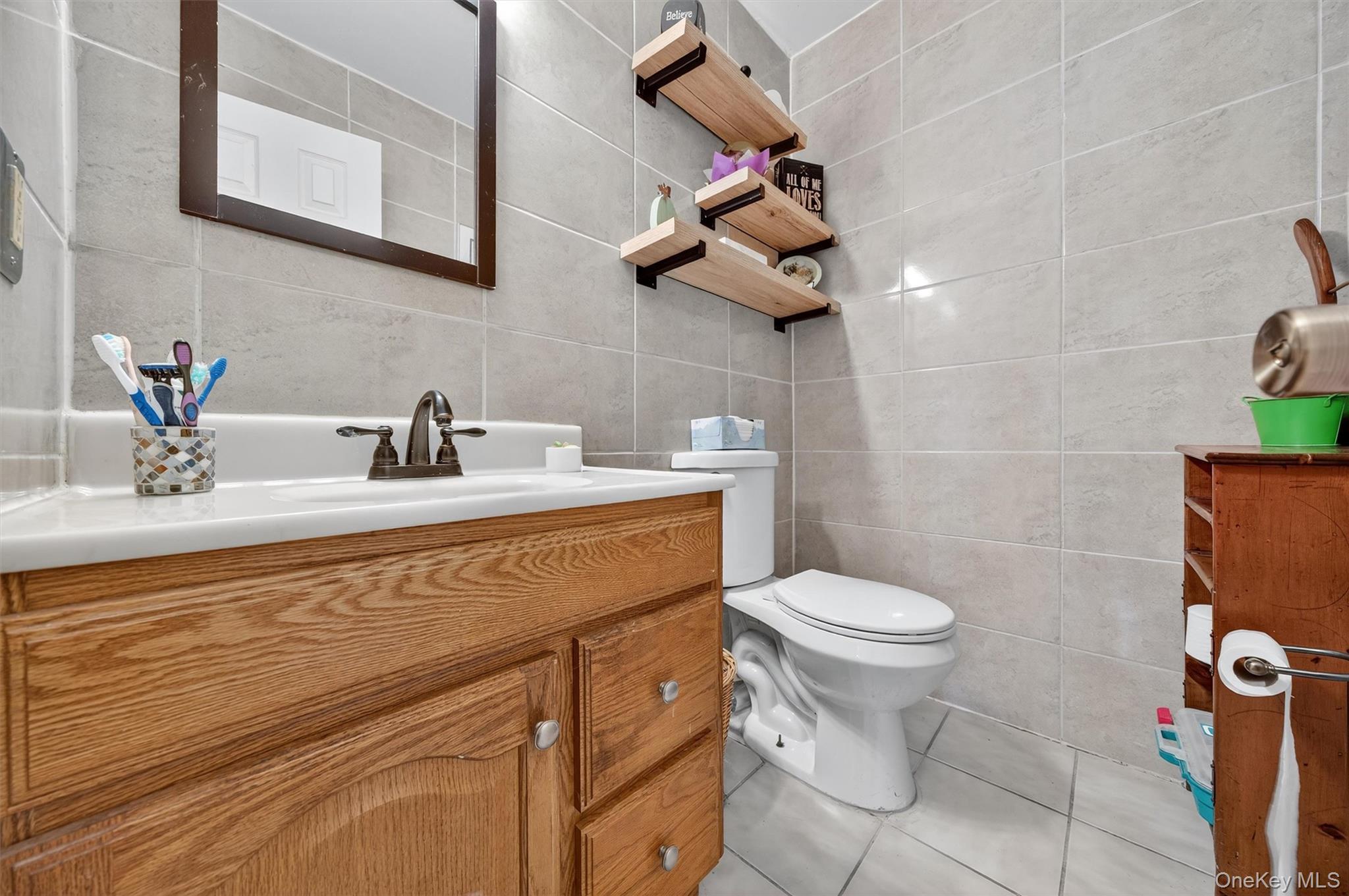 16 Oakland Avenue, Chester, NY 10918