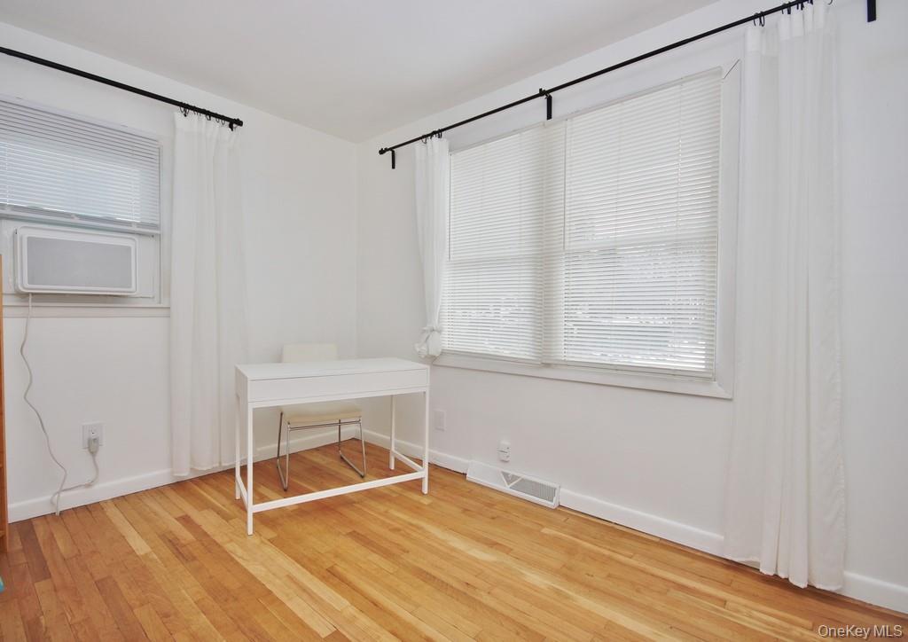 52 Scotchtown Drive, Middletown, NY 10941