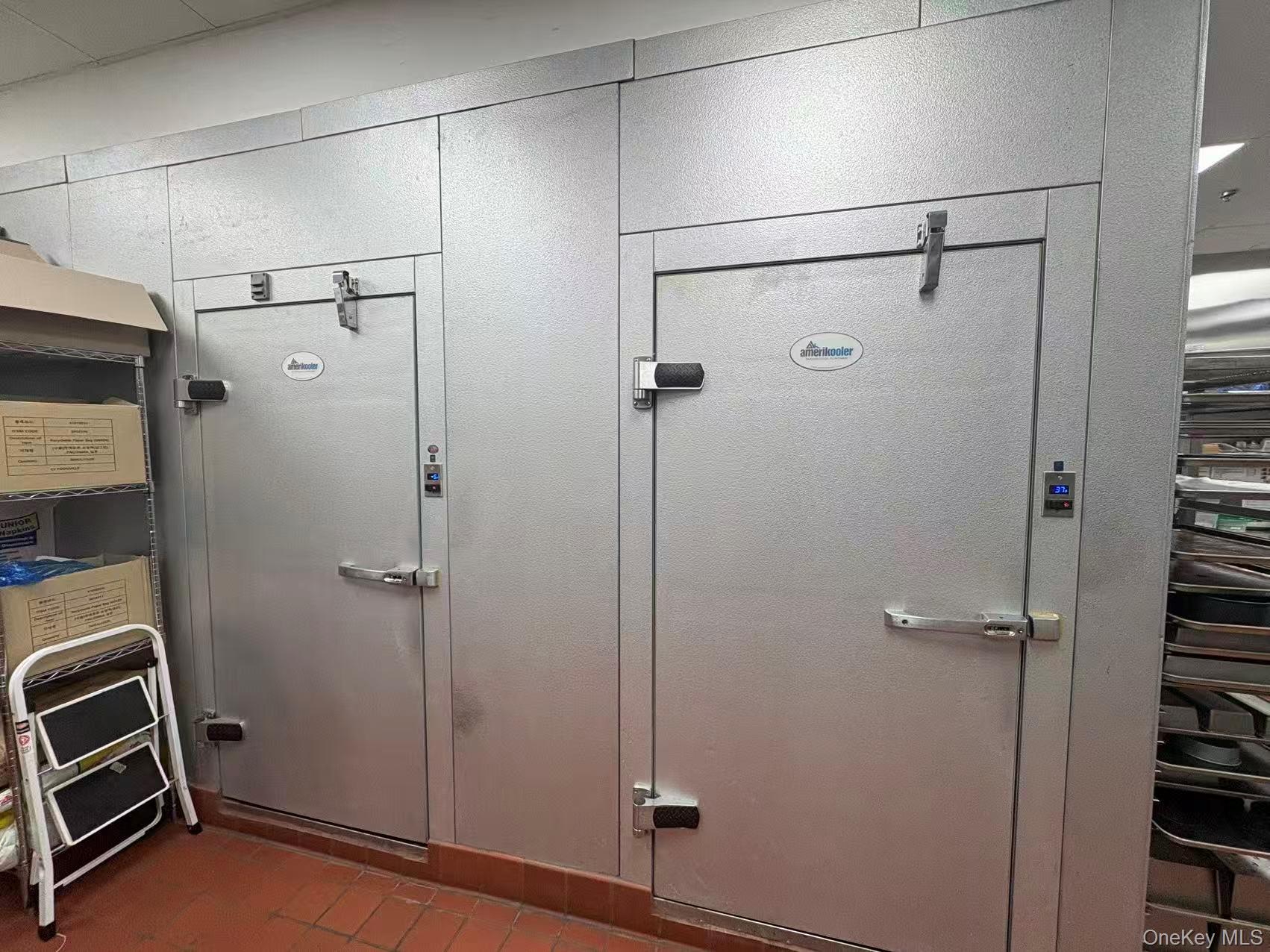 1 Miller Place # D, Smithtown, NY 11787