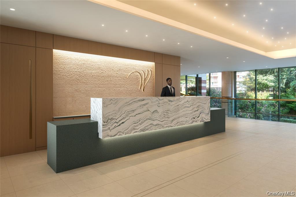 100 Hilton Avenue # M4, Garden City, NY 11530