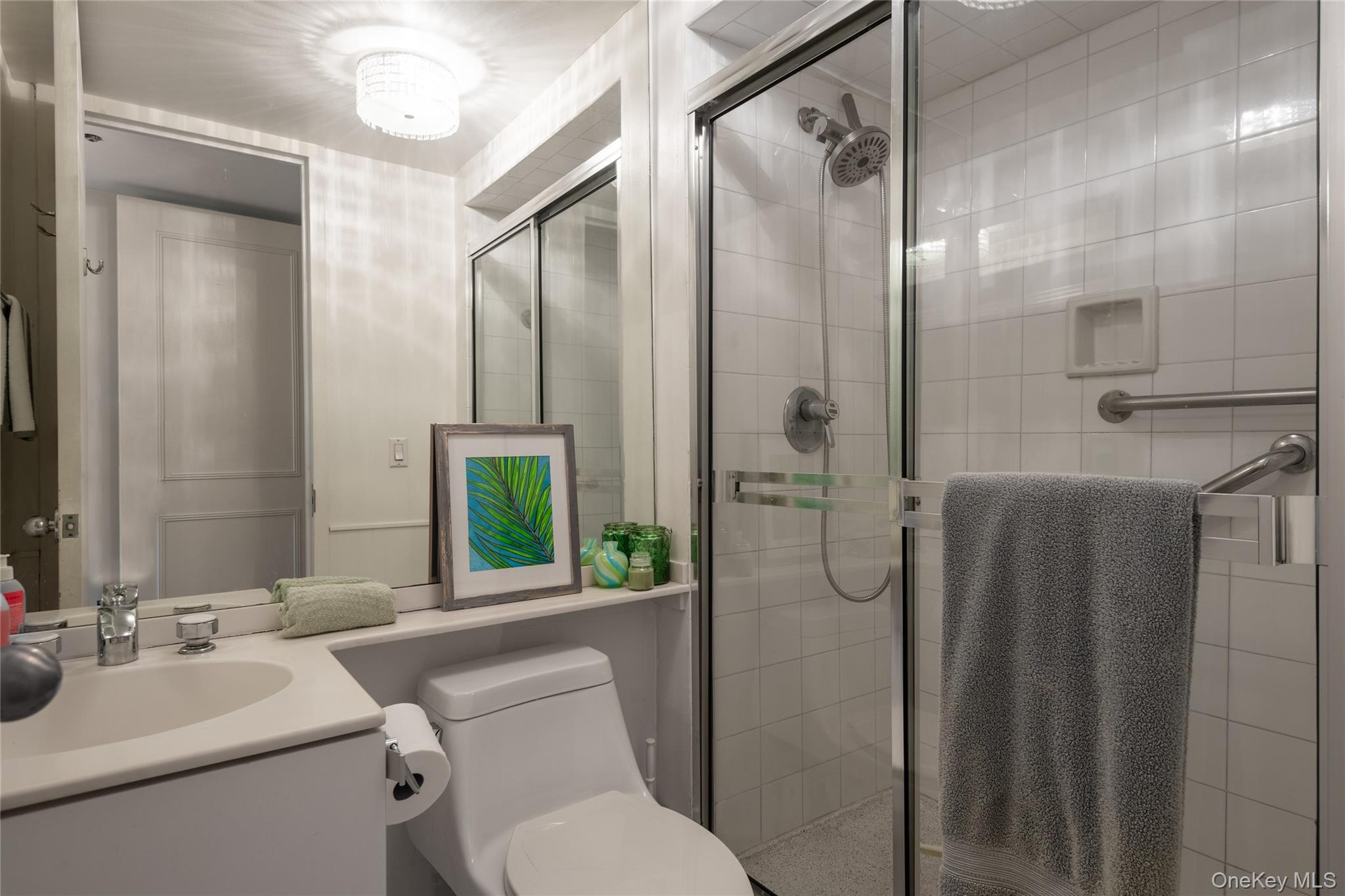 100 Hilton Avenue # M4, Garden City, NY 11530