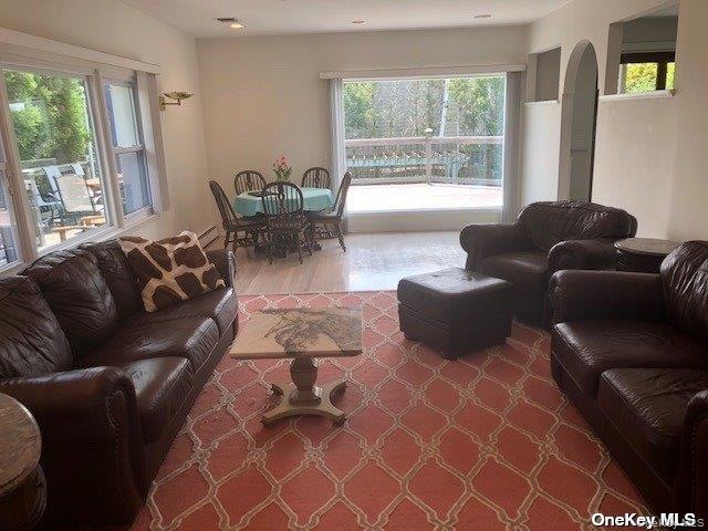 14 Kensington Street, Lido Beach, NY 11561