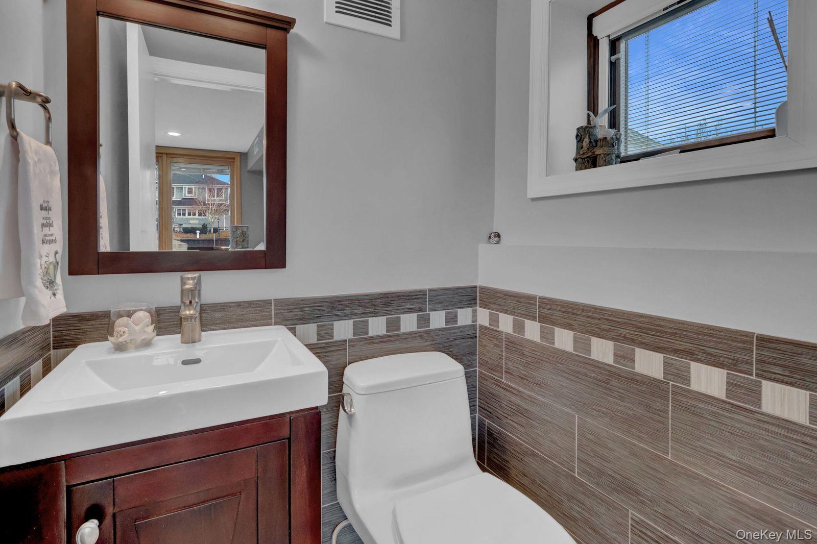 23 Biltmore Boulevard, Massapequa, NY 11758