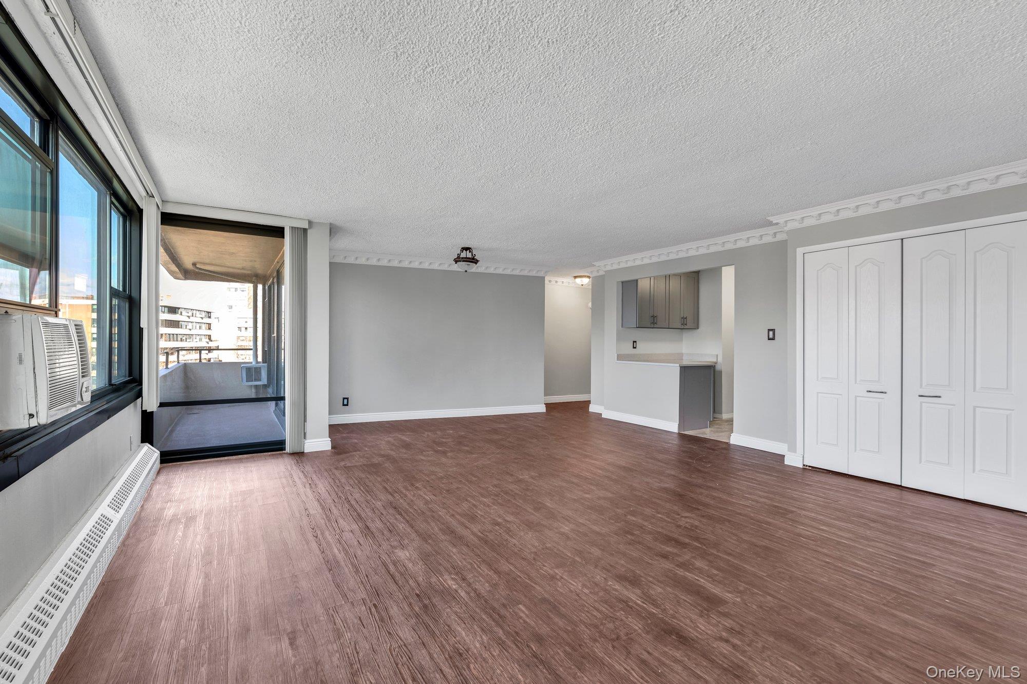 168-01 12 Ave # 7B, Beechhurst, NY 11357