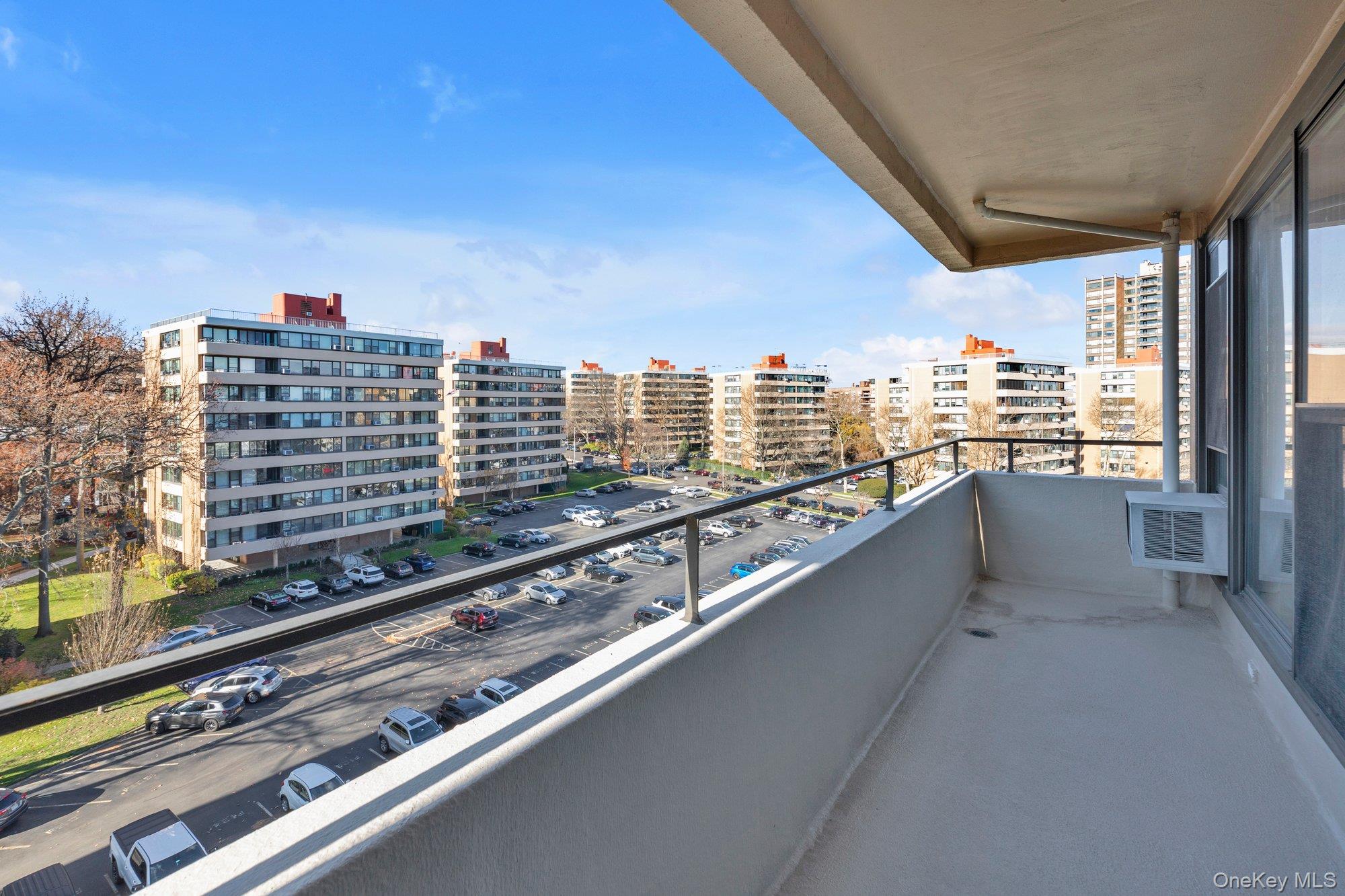 168-01 12 Ave # 7B, Beechhurst, NY 11357