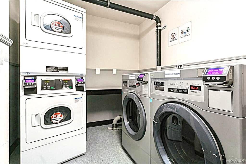 100 Diplomat Drive # 8J, Mount Kisco, NY 10549