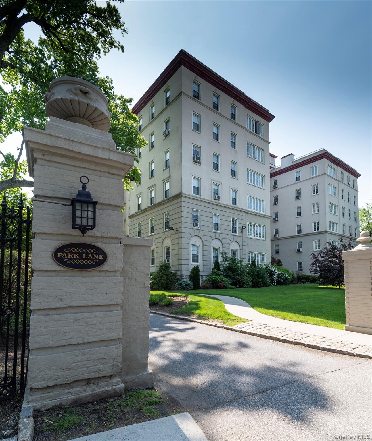 2 Park Lane # 5E, Mount Vernon, NY 10552