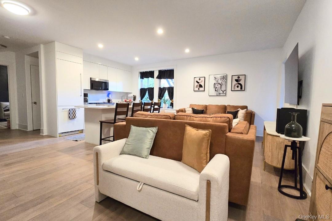 148-09 Northern Boulevard # 2O, Flushing, NY 11354