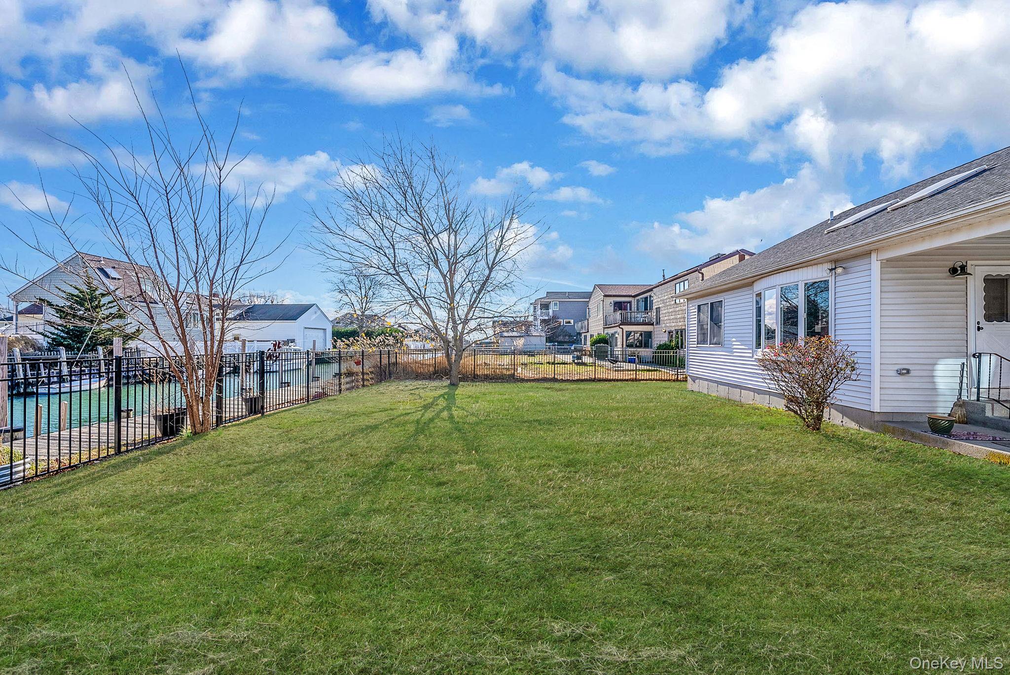 38 Berger Avenue, Amityville, NY 11701