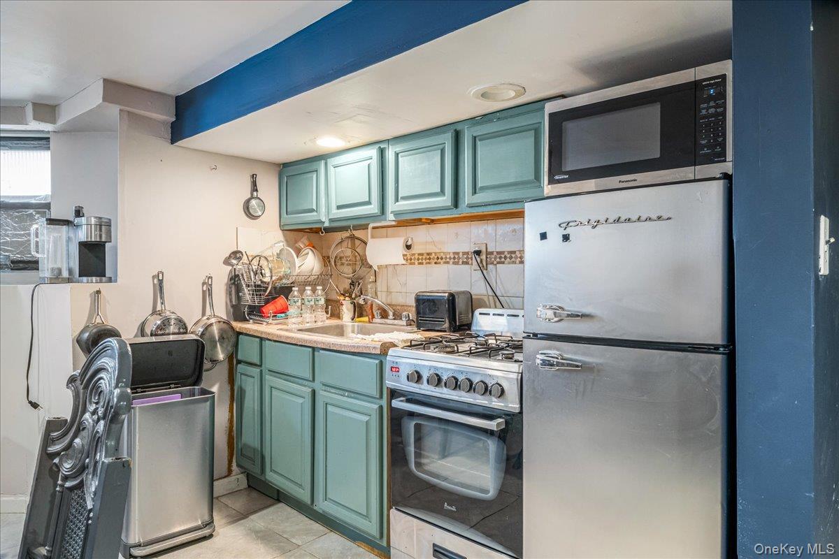 113 92nd Street, Brooklyn, NY 11209