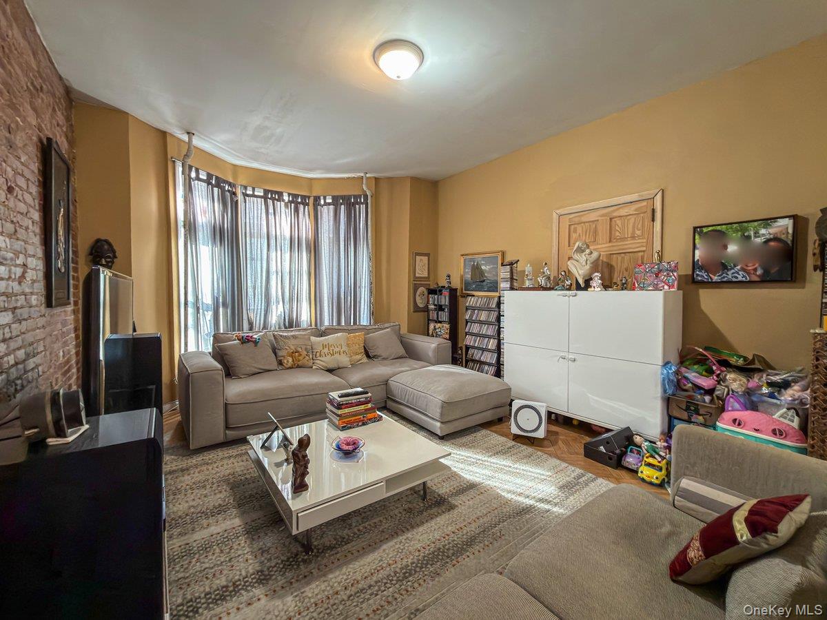 113 92nd Street, Brooklyn, NY 11209