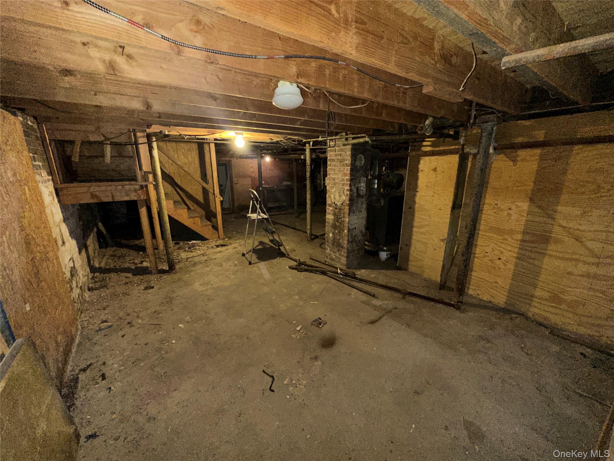 205 Sheridan Boulevard, Inwood, NY 11096