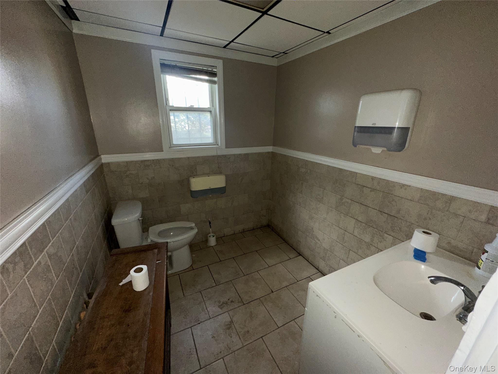 205 Sheridan Boulevard, Inwood, NY 11096