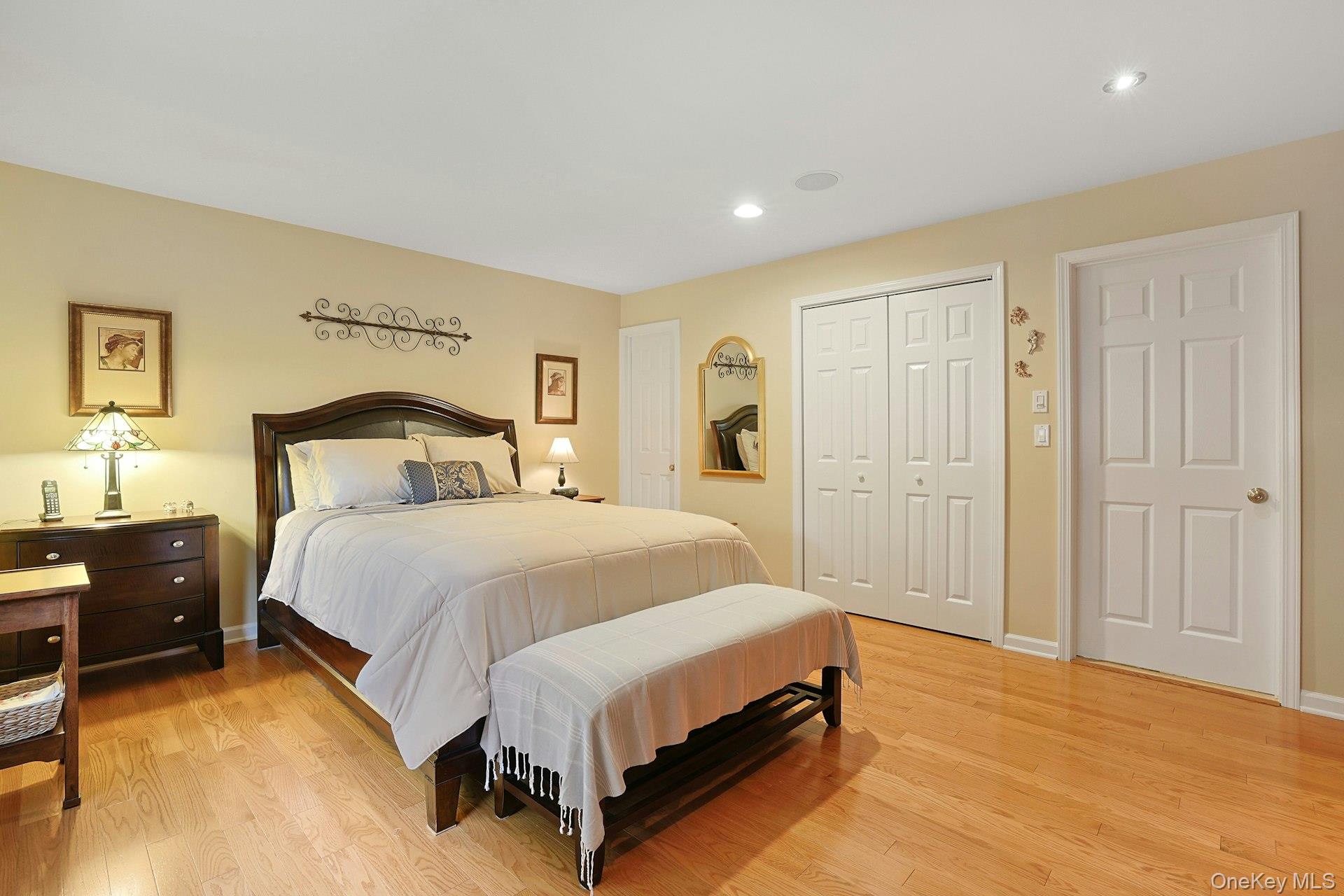 9 Somerset Drive # 11F, Suffern, NY 10901