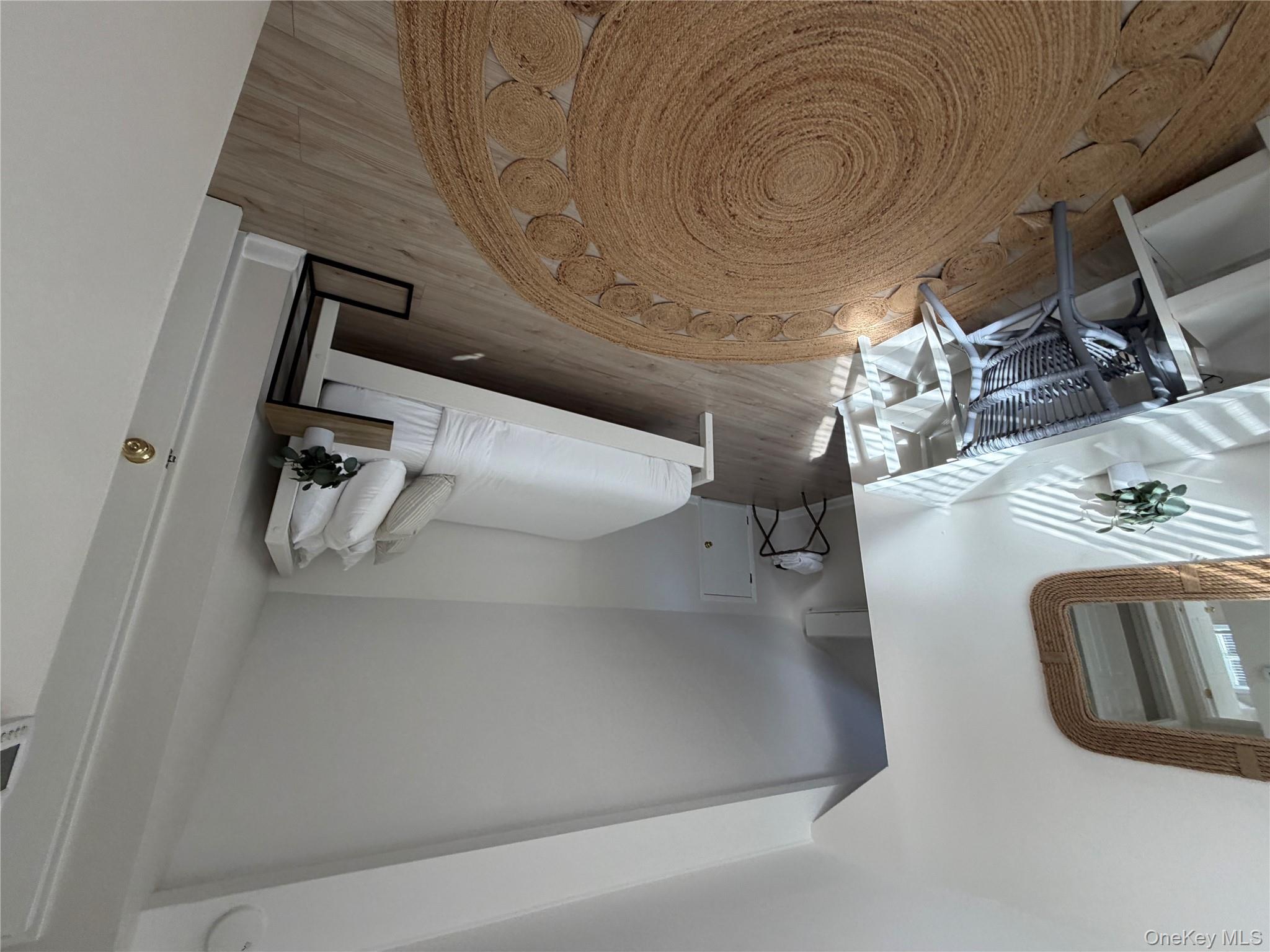 380 Ed's Road, Southold, NY 11971