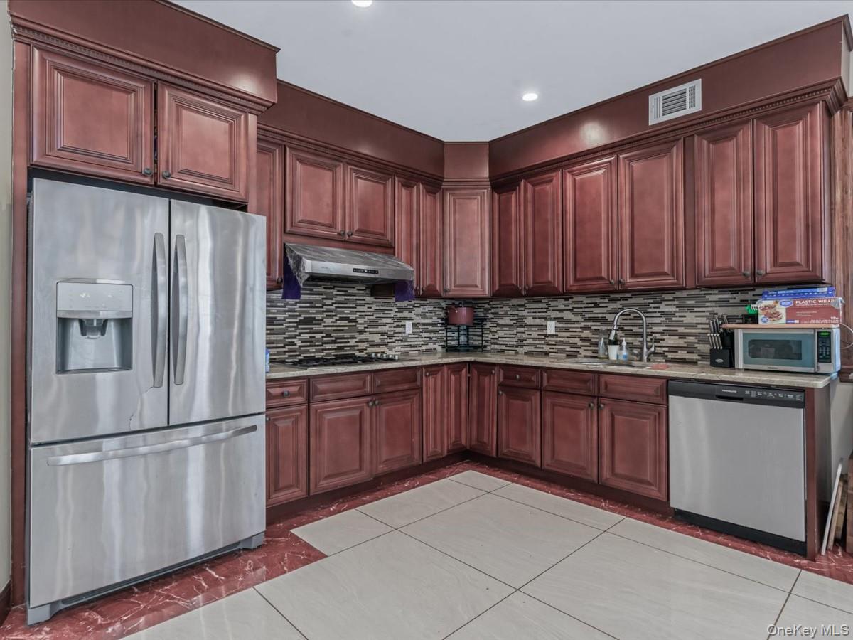 200-38 45th Avenue, Bayside, NY 11361