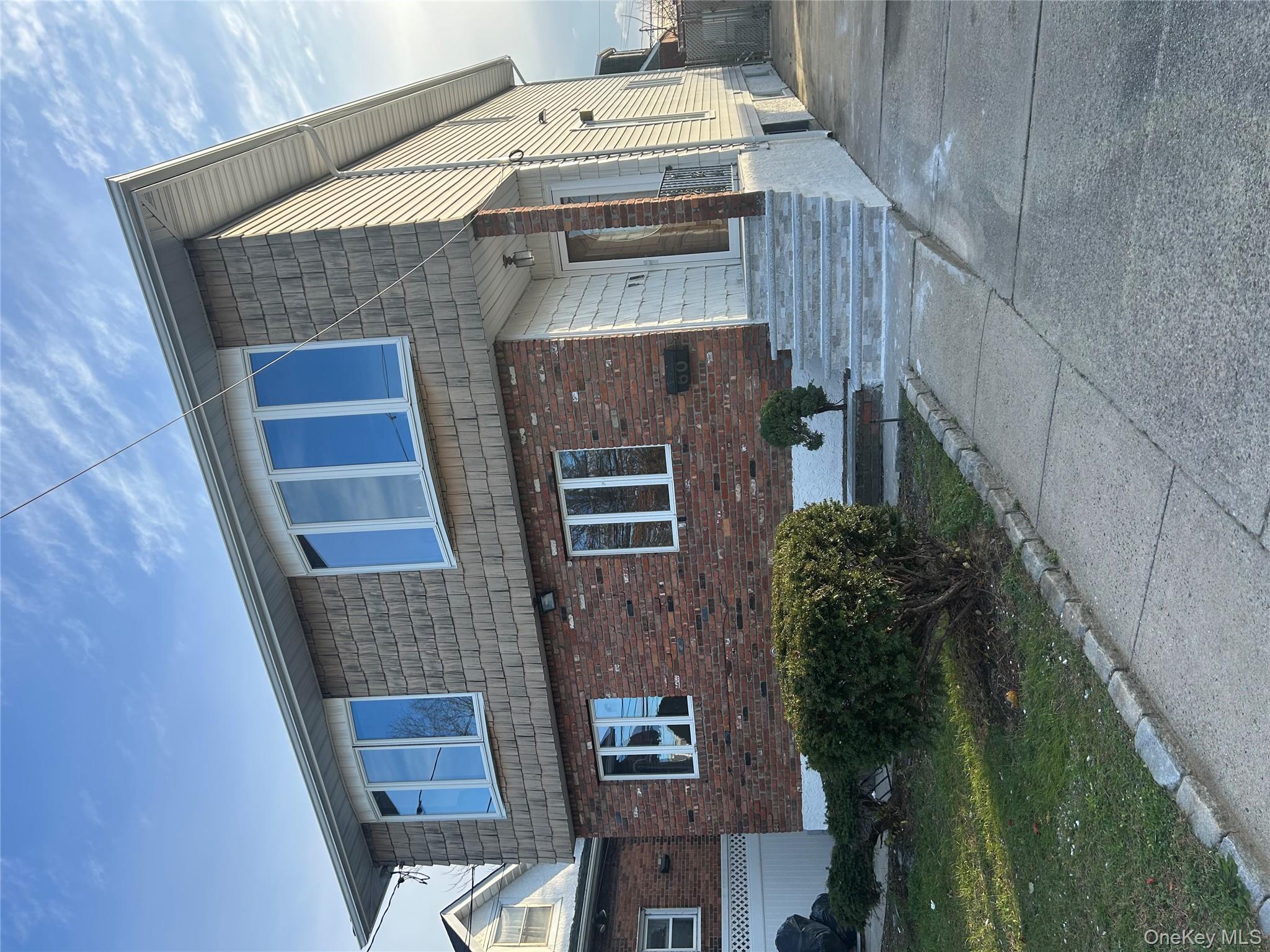 60 Saint Johns Avenue, Valley Stream, NY 11580