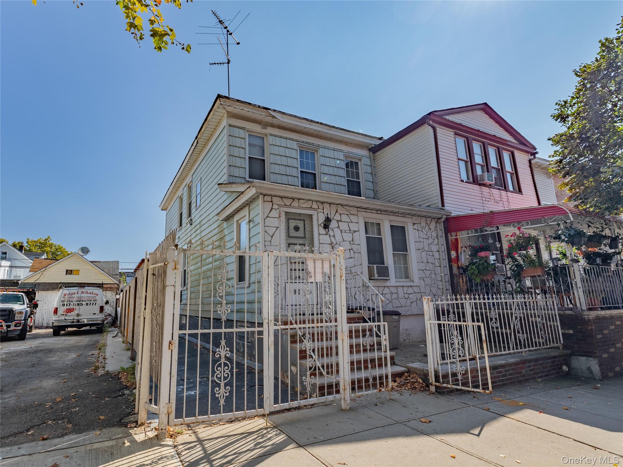 8759 123rd Street, Richmond Hill, NY 11418