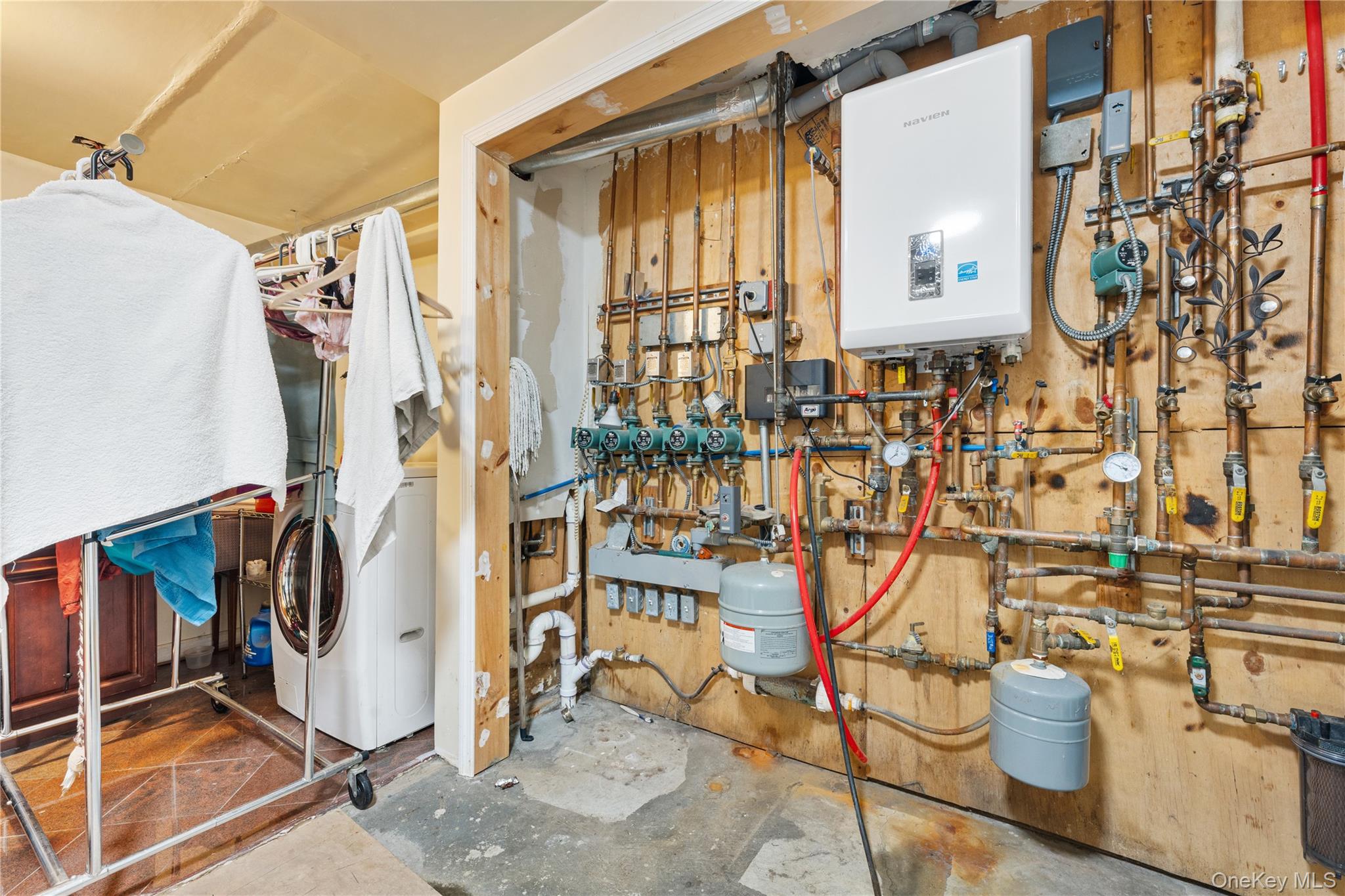 10810 35th Avenue, Corona, NY 11368