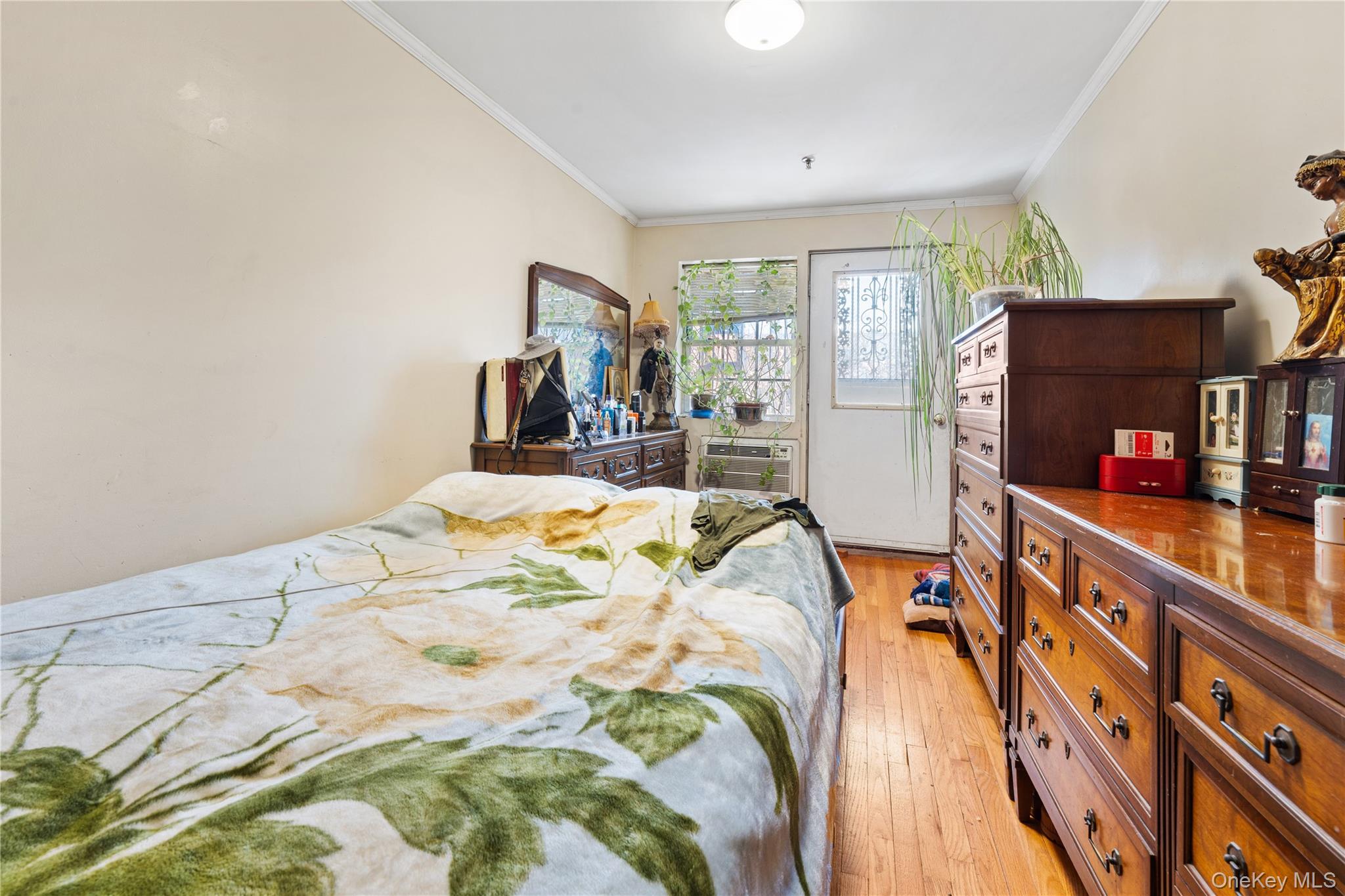 10810 35th Avenue, Corona, NY 11368