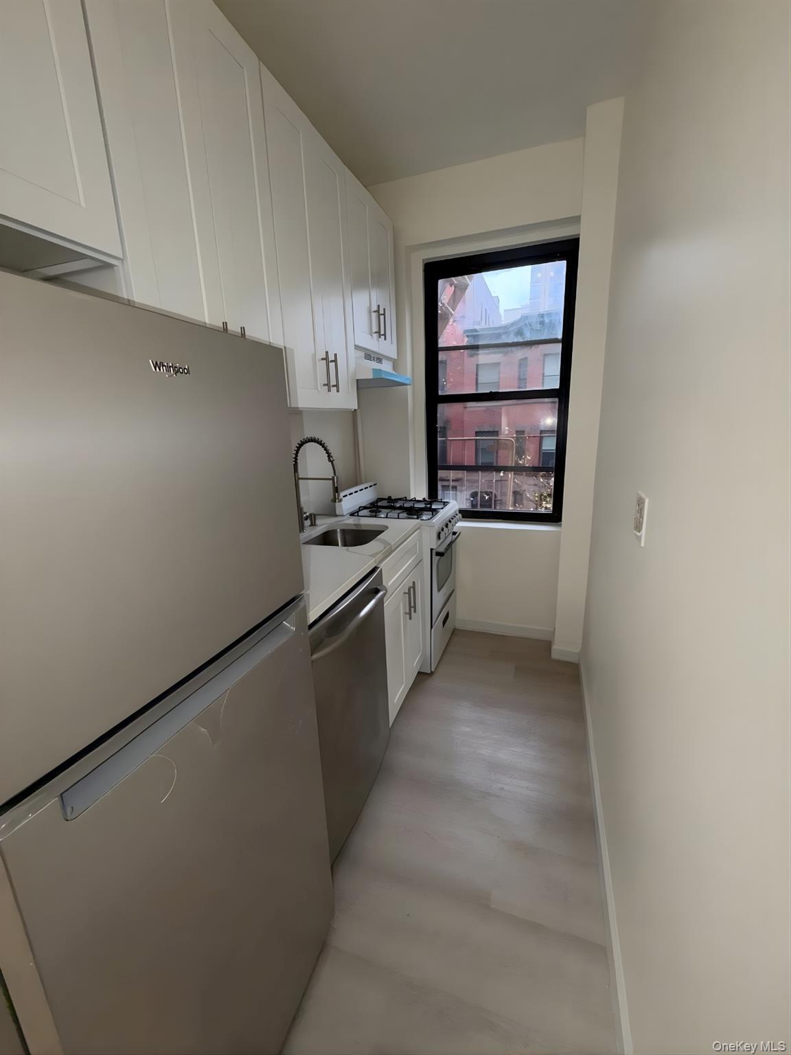 140 E 95th Street # 3C, New York (Manhattan), NY 10128