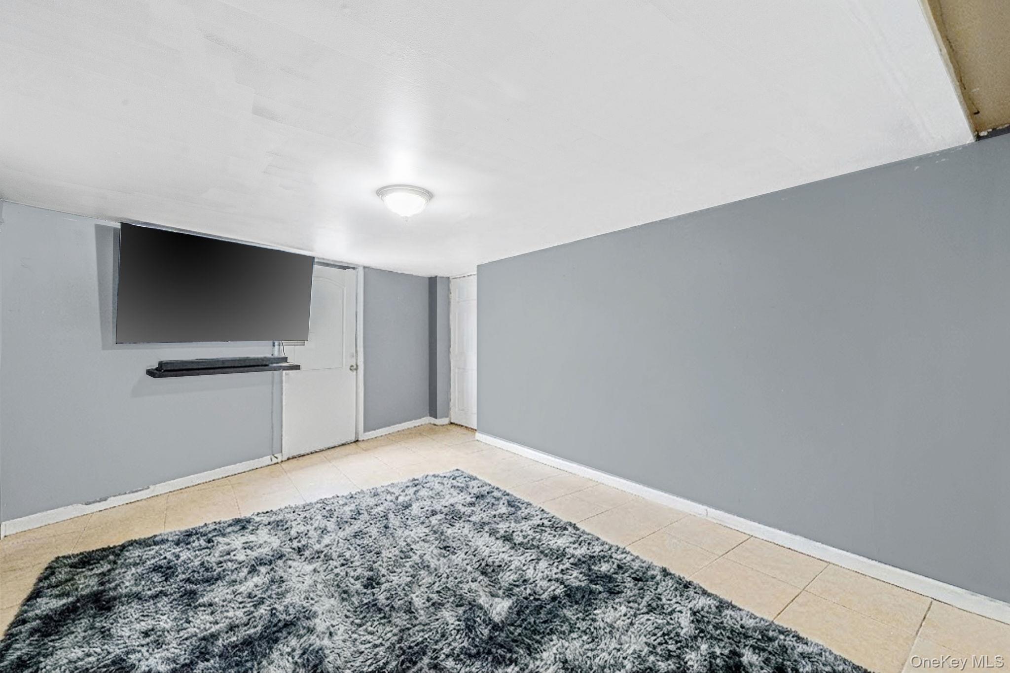 47 Satinwood Street, Central Islip, NY 11722