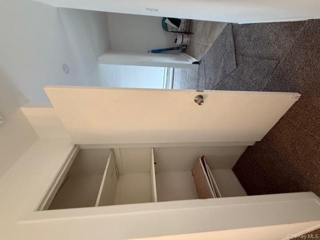 58 W Mineola Avenue, Valley Stream, NY 11580