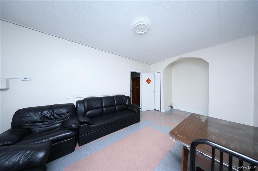 2176 E 13th Street, Brooklyn, NY 11229