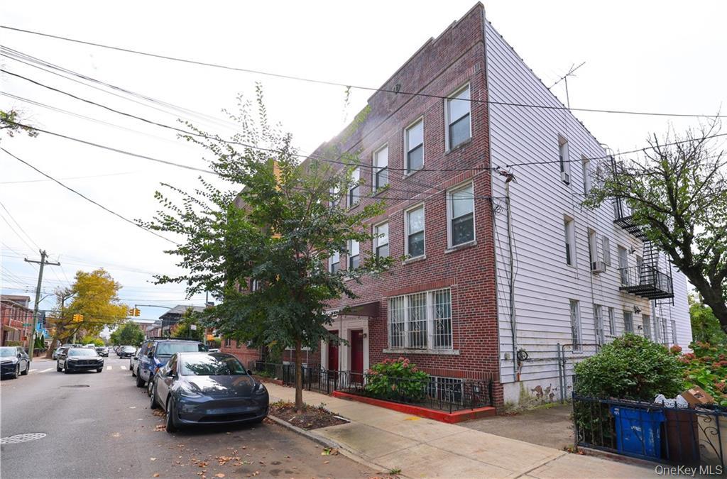 2176 E 13th Street, Brooklyn, NY 11229