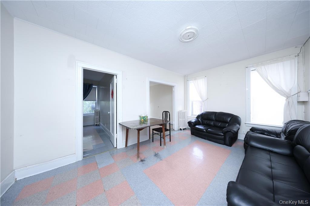 2176 E 13th Street, Brooklyn, NY 11229