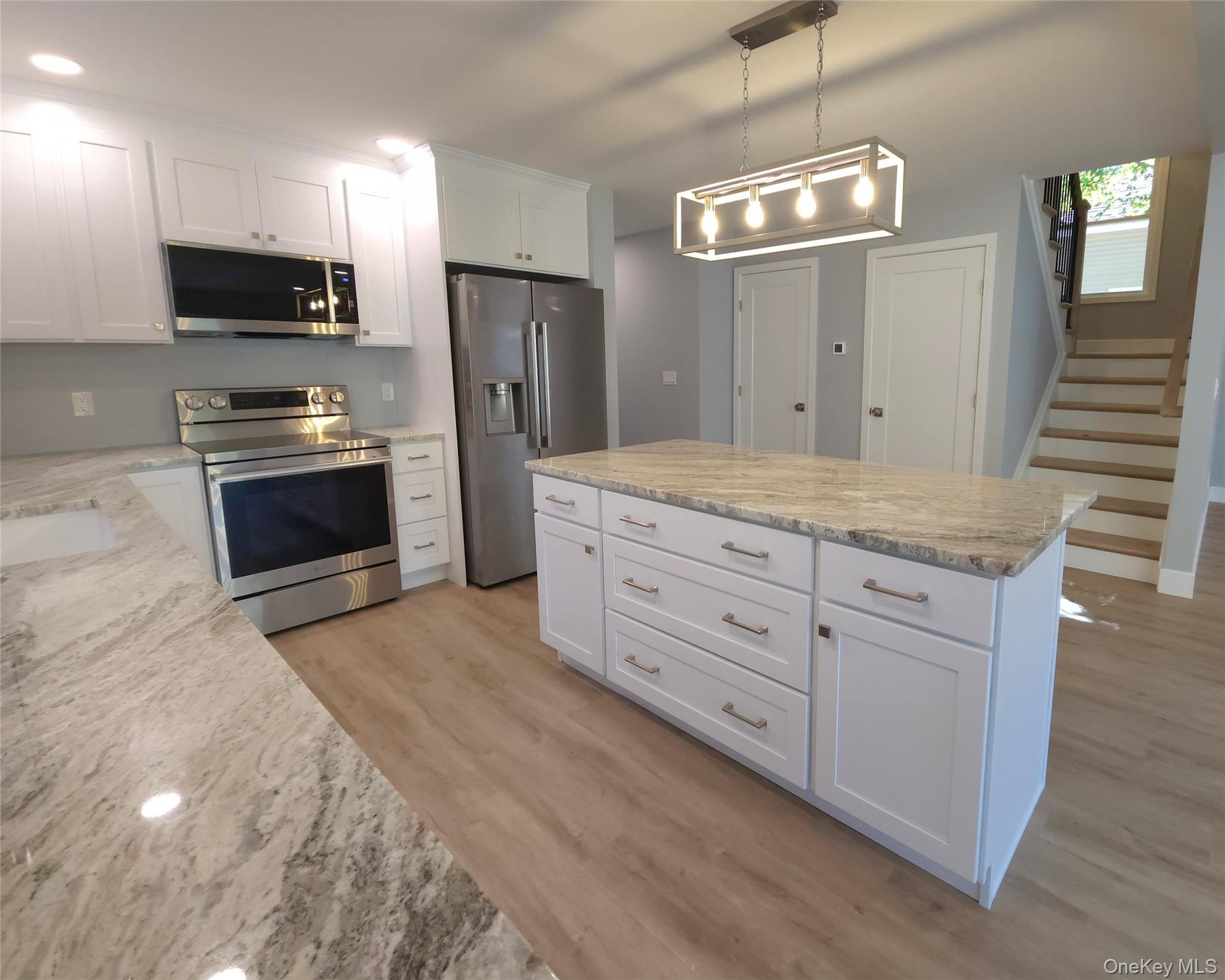 15 Greising Street, Pine Bush, NY 12566