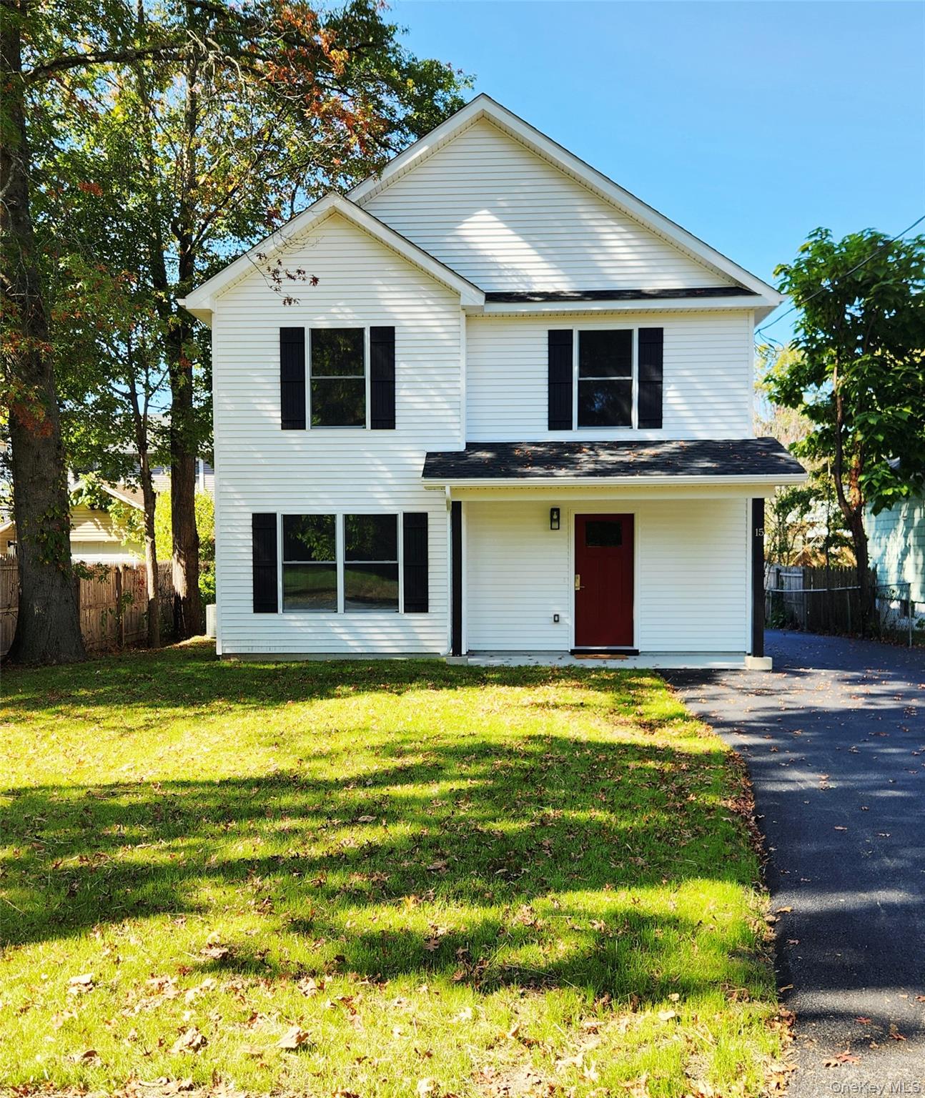 15 Greising Street, Pine Bush, NY 12566