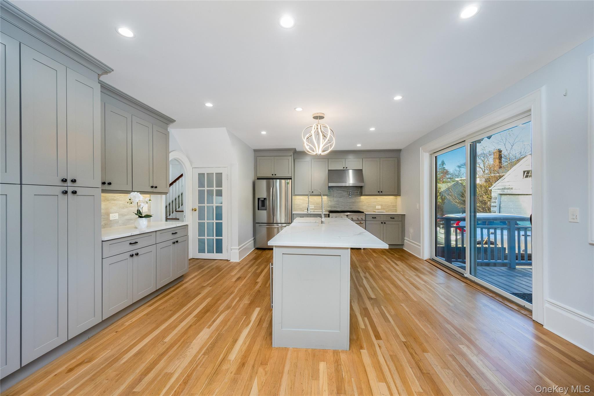 41 French Ridge, New Rochelle, NY 10801