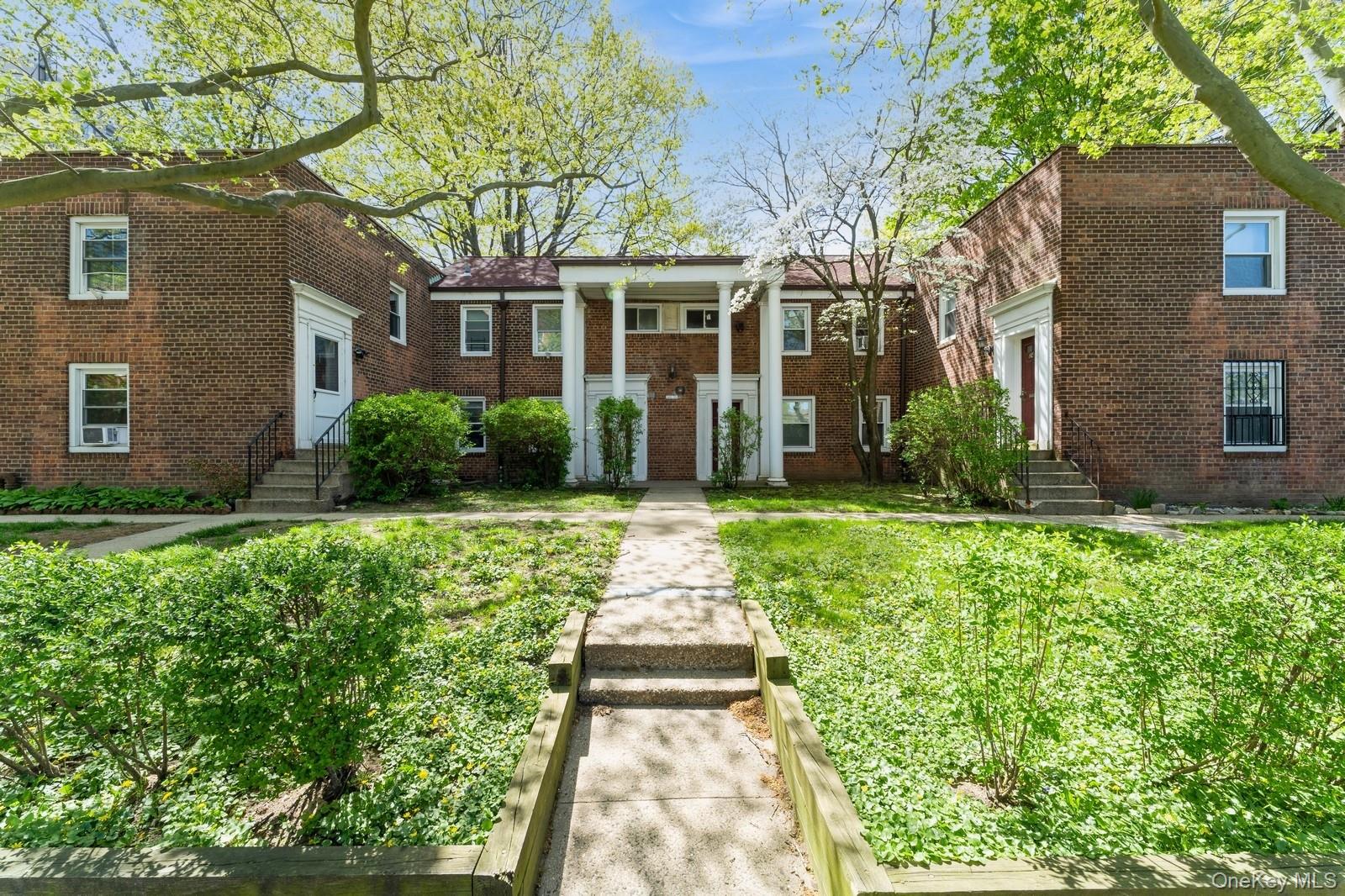 149-32 Union Turnpike # 24-A, Briarwood, NY 11435