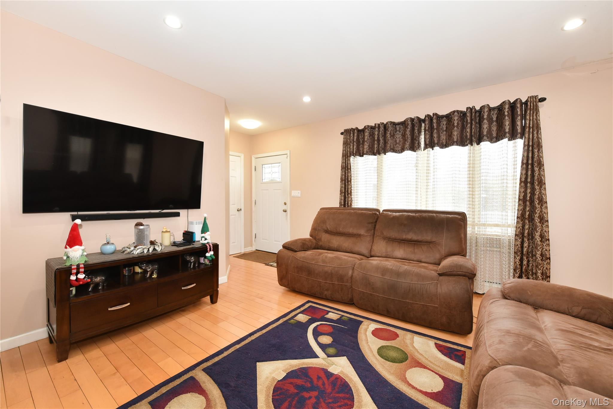 113 Stewart Avenue, Hempstead, NY 11550