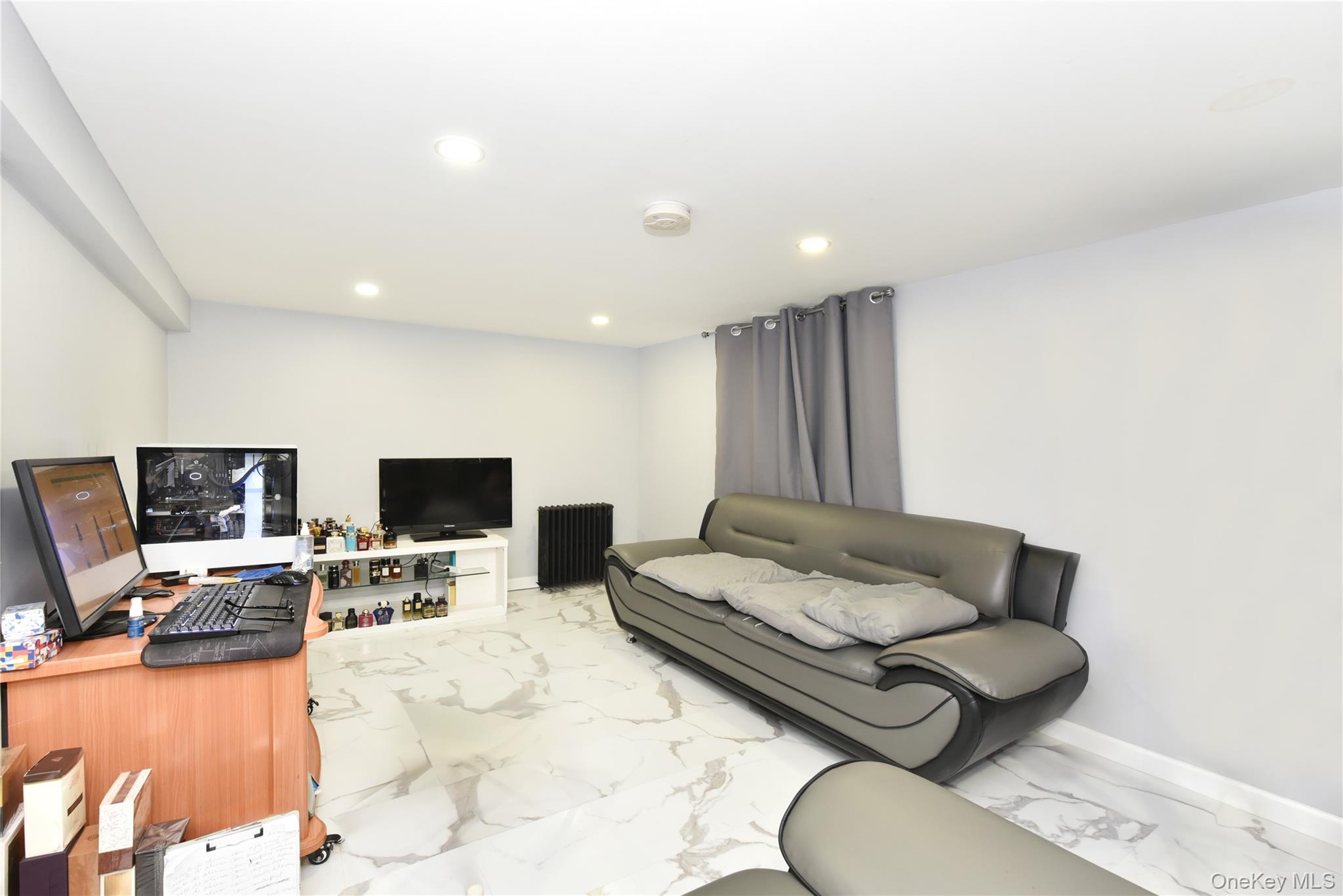 113 Stewart Avenue, Hempstead, NY 11550