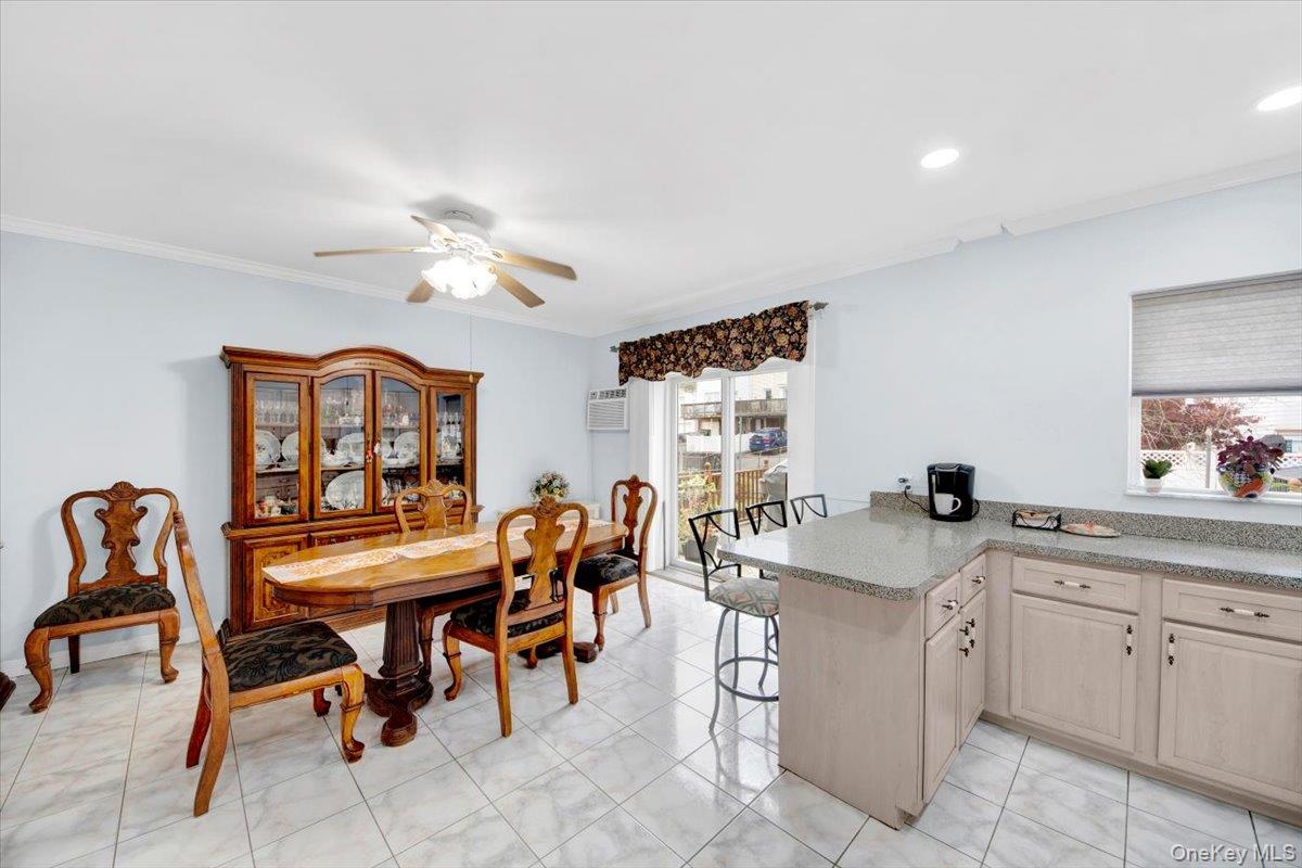 2529 Westervelt Avenue, Bronx, NY 10469