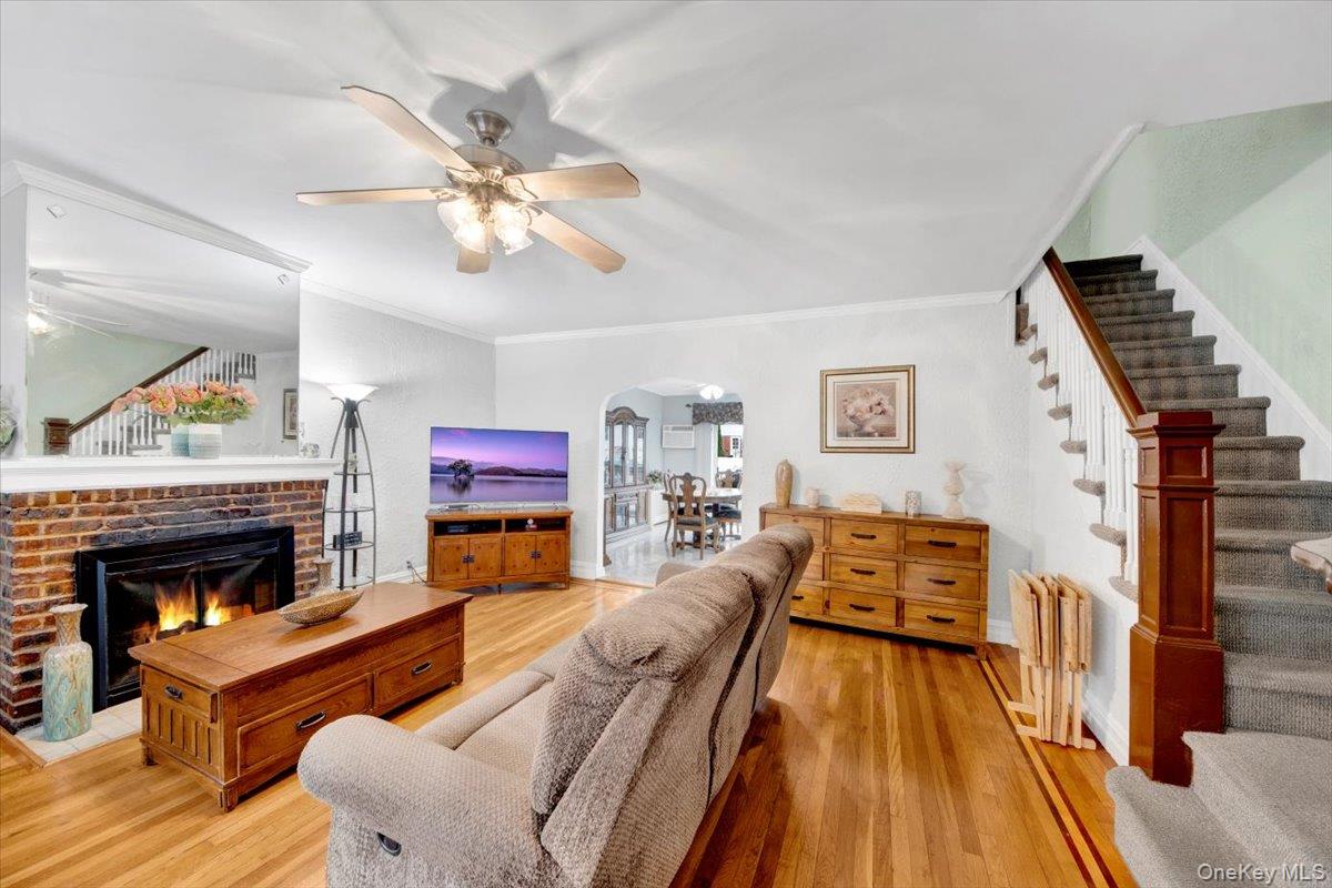 2529 Westervelt Avenue, Bronx, NY 10469