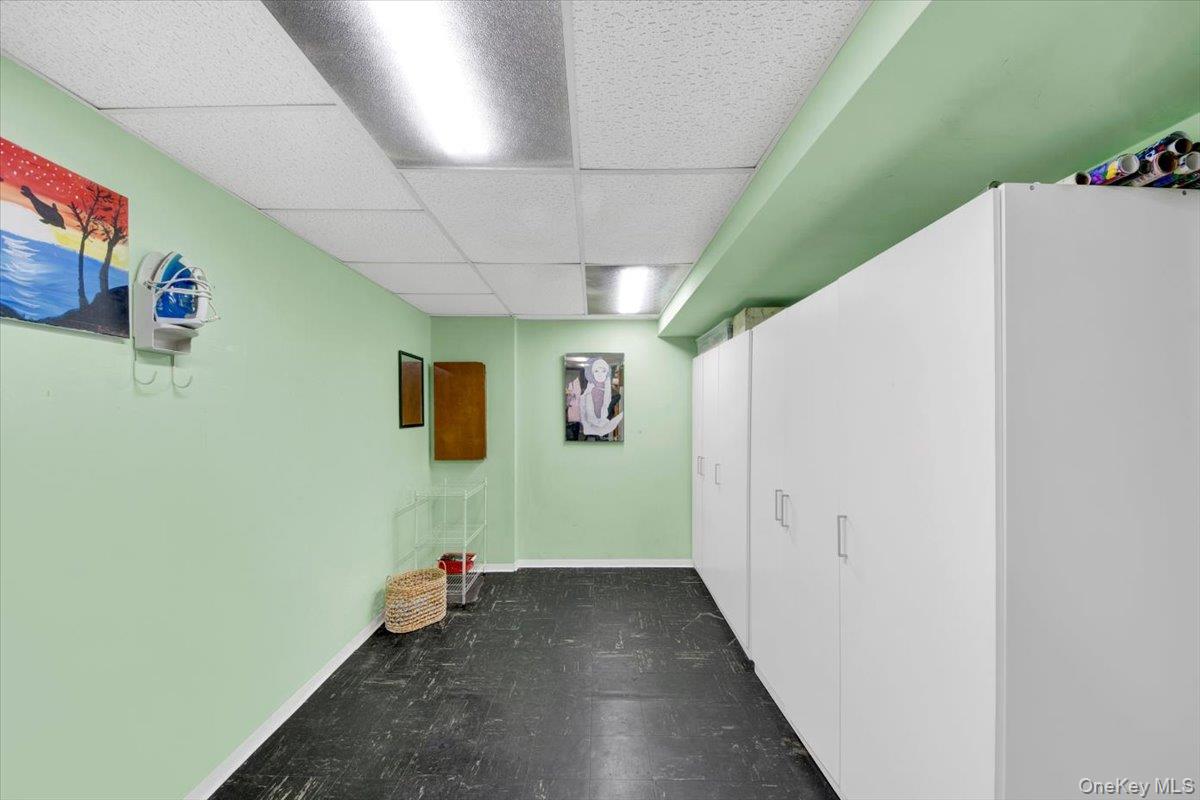 2529 Westervelt Avenue, Bronx, NY 10469