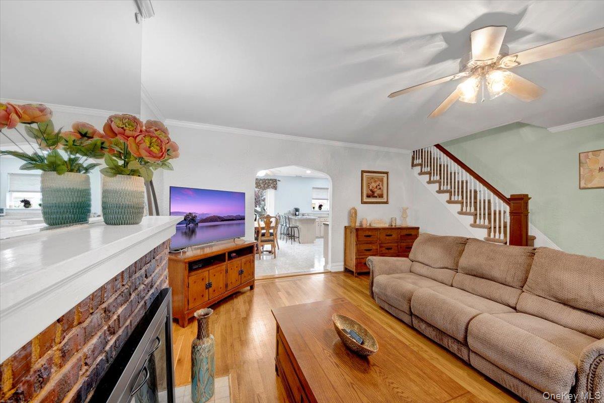 2529 Westervelt Avenue, Bronx, NY 10469