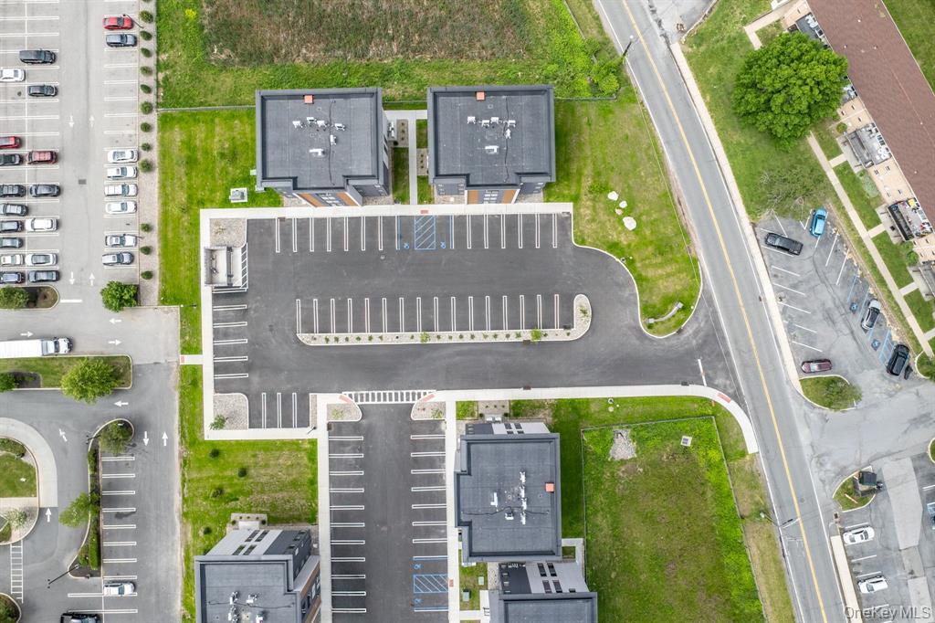 3 Giada Lane # 1, Middletown, NY 10940