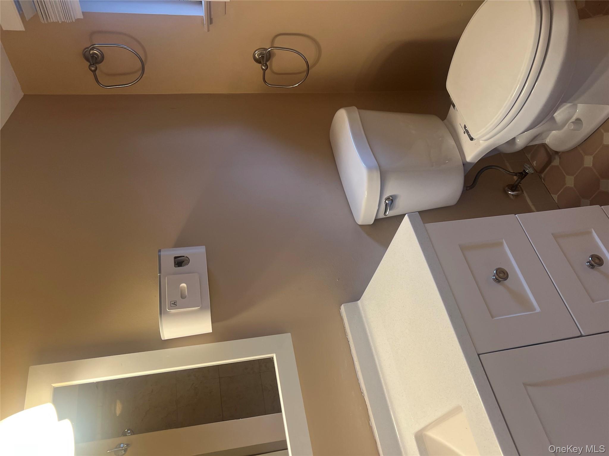 8 Windmill Lane, New City, NY 10956