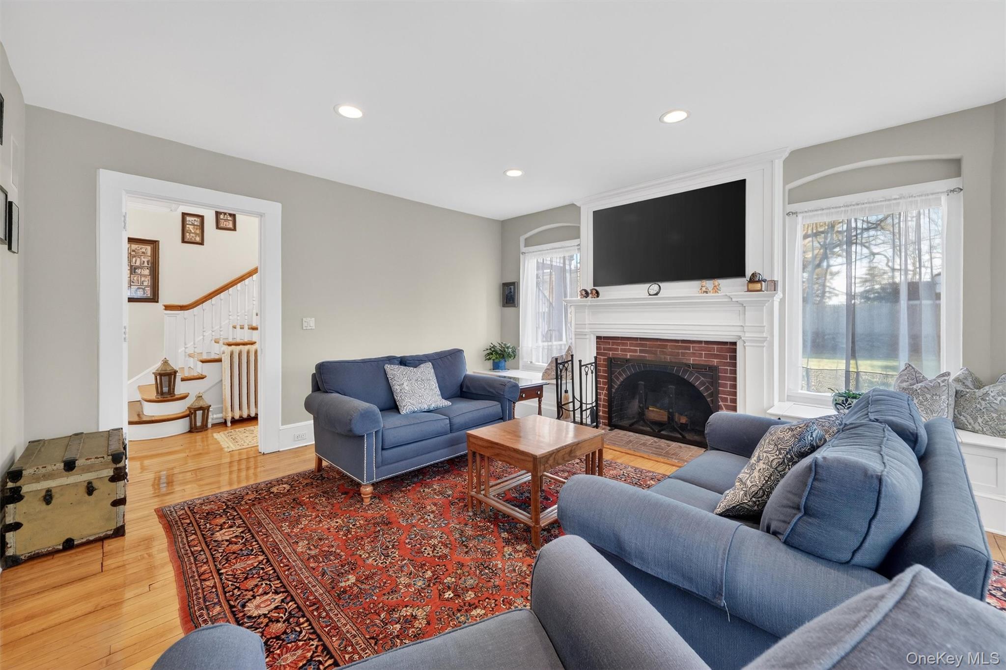 9 Ridgeview Avenue, White Plains, NY 10606