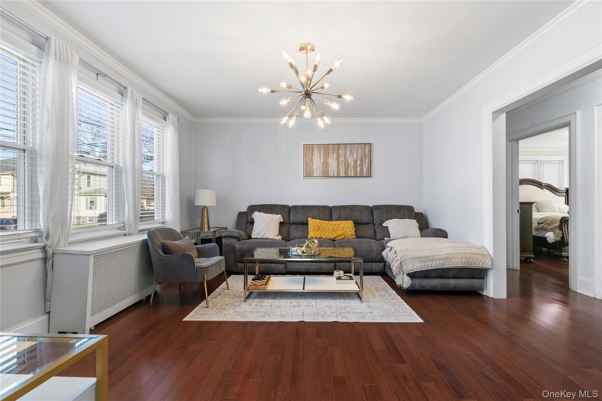 40 Oak Street, Harrison, NY 10528