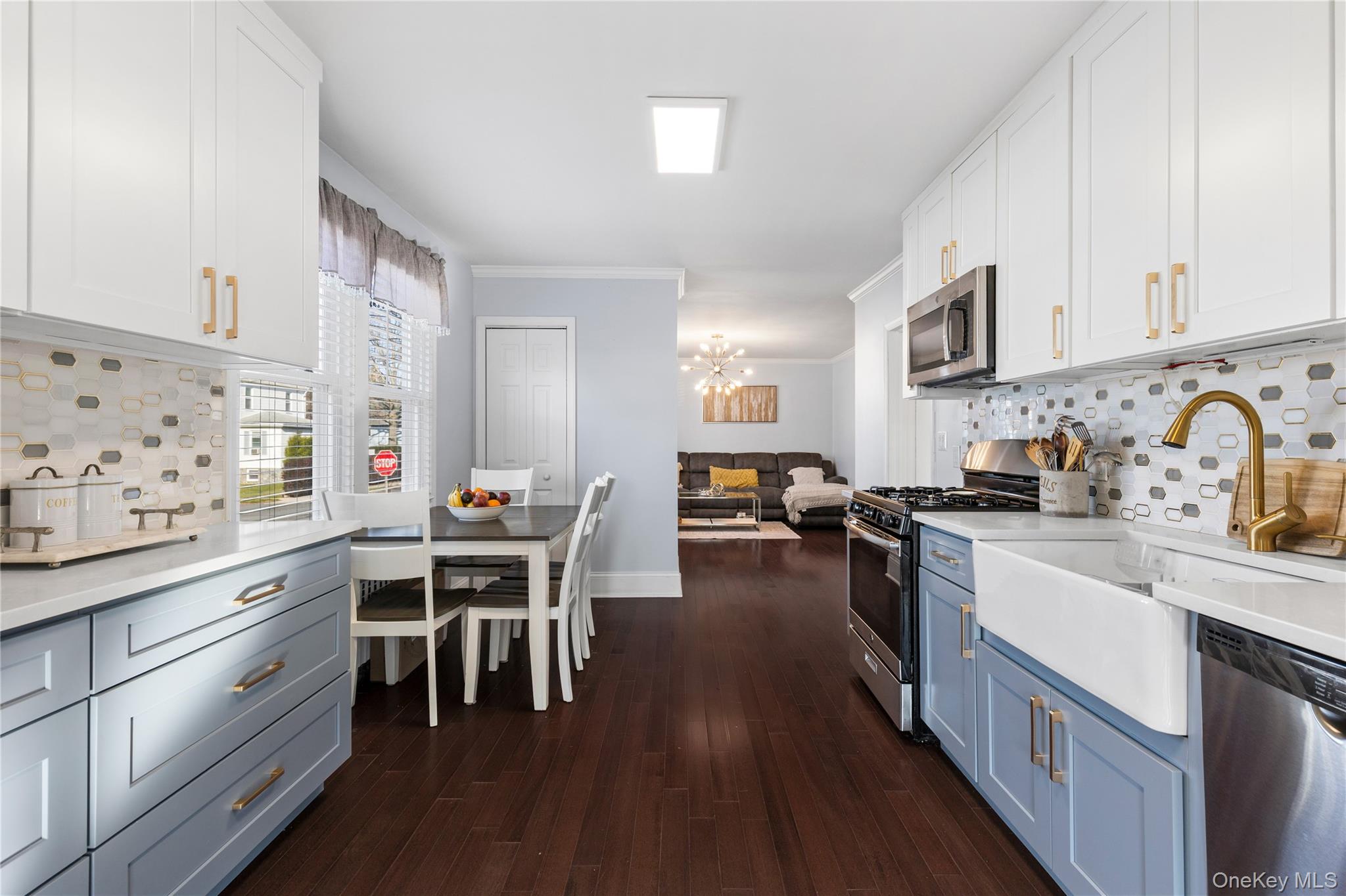 40 Oak Street, Harrison, NY 10528