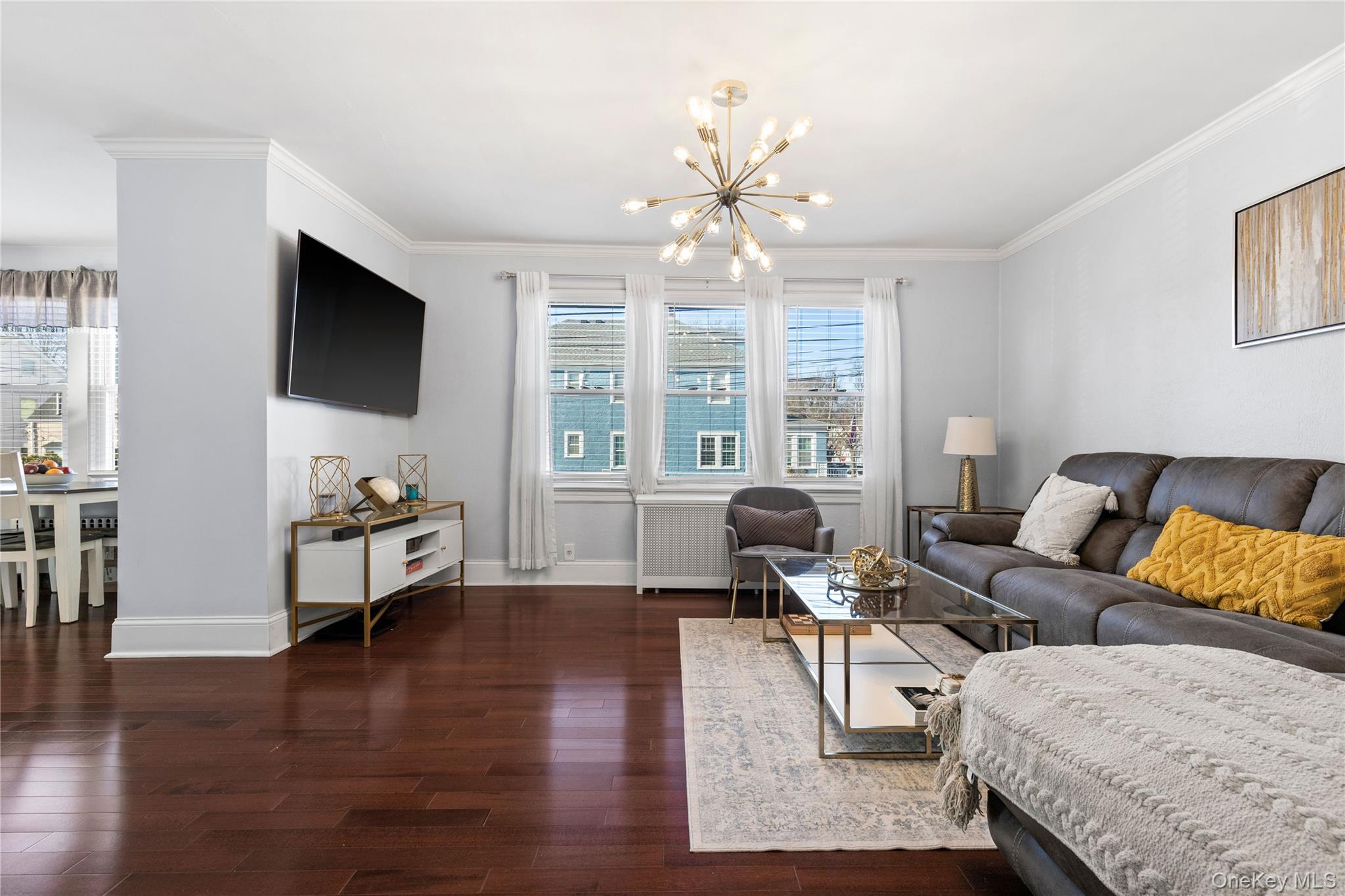 40 Oak Street, Harrison, NY 10528