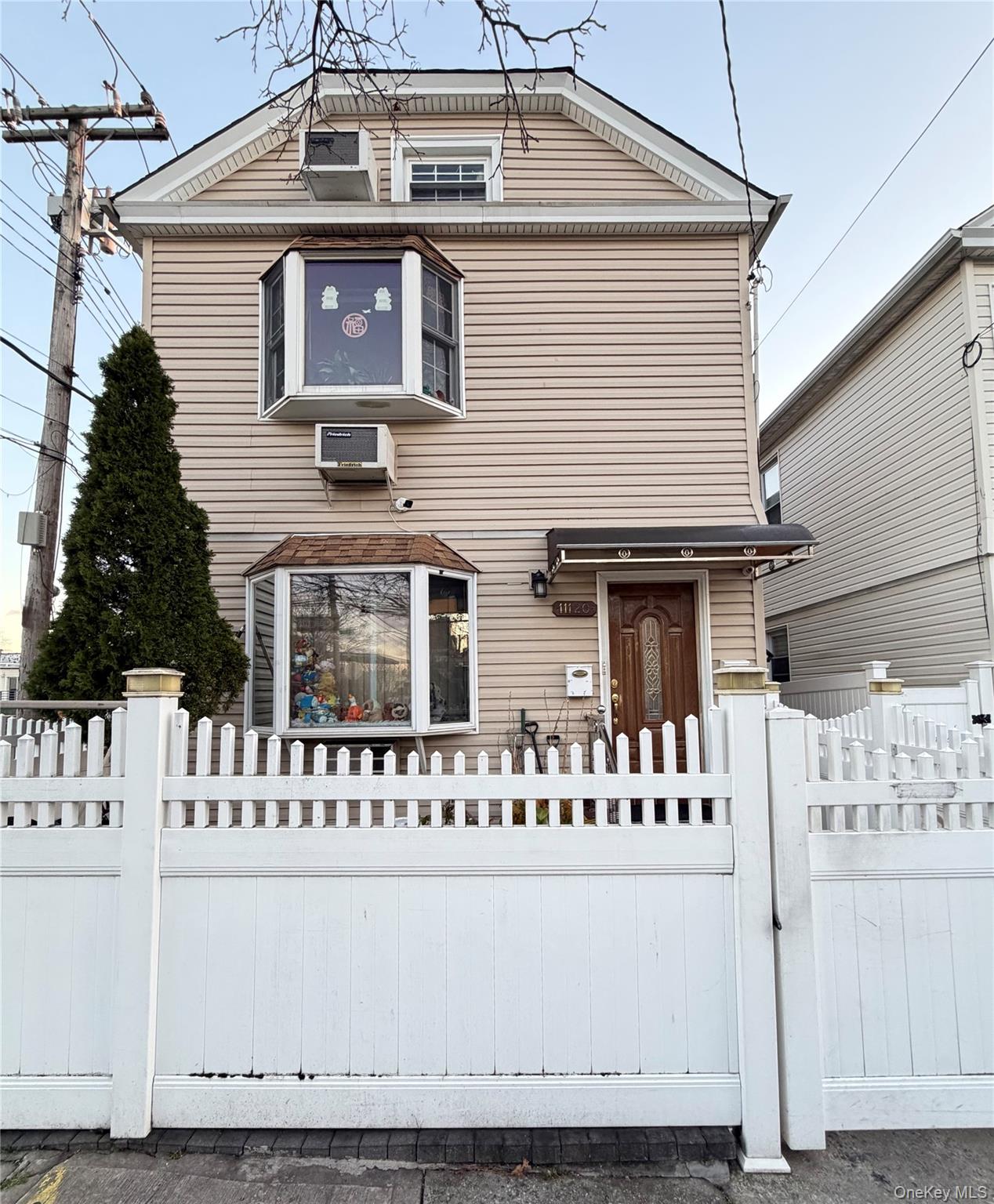 111-20 14th Road, College Point, NY 11356