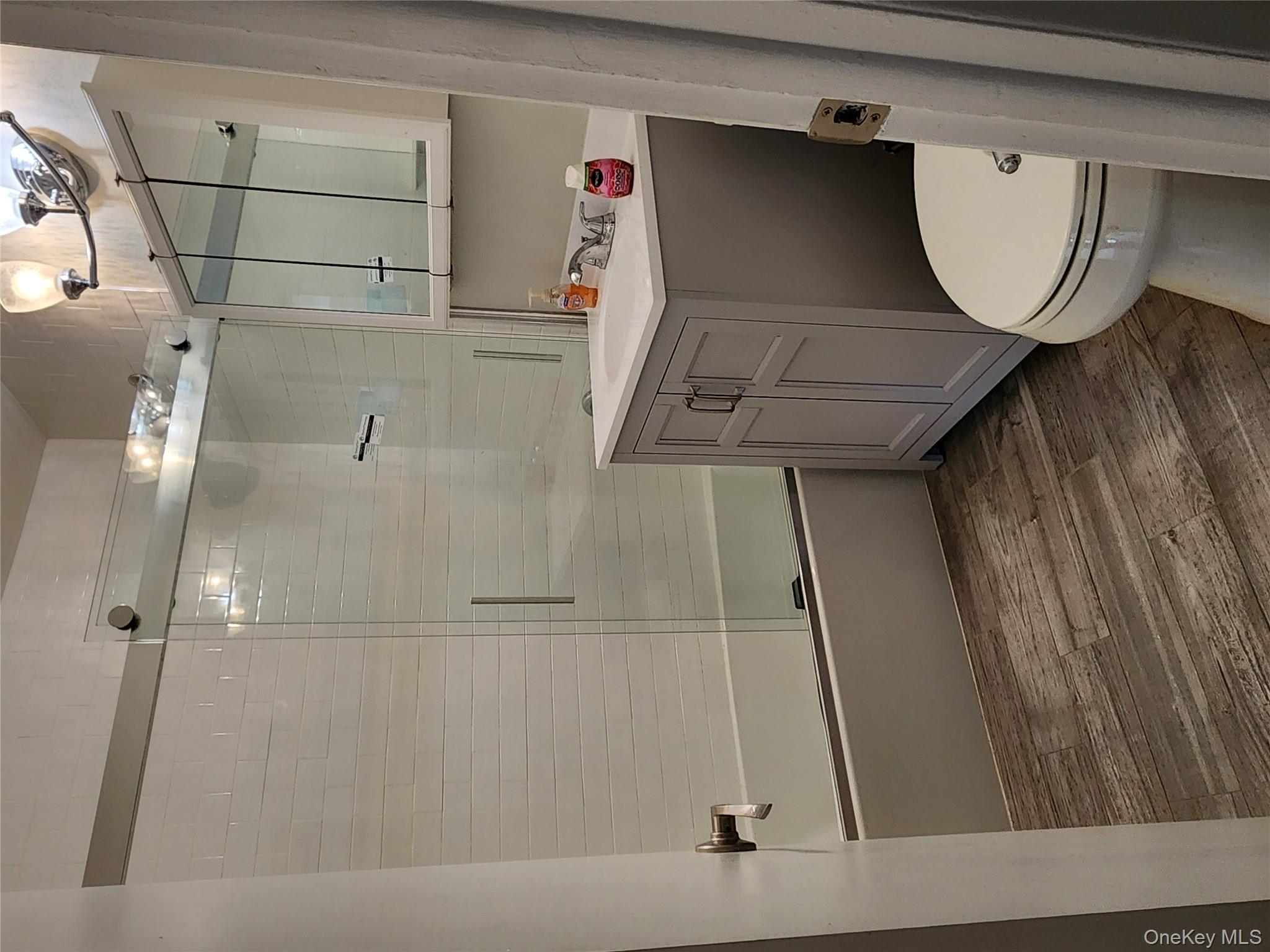 6410 Myrtle Avenue, Glendale, NY 11385