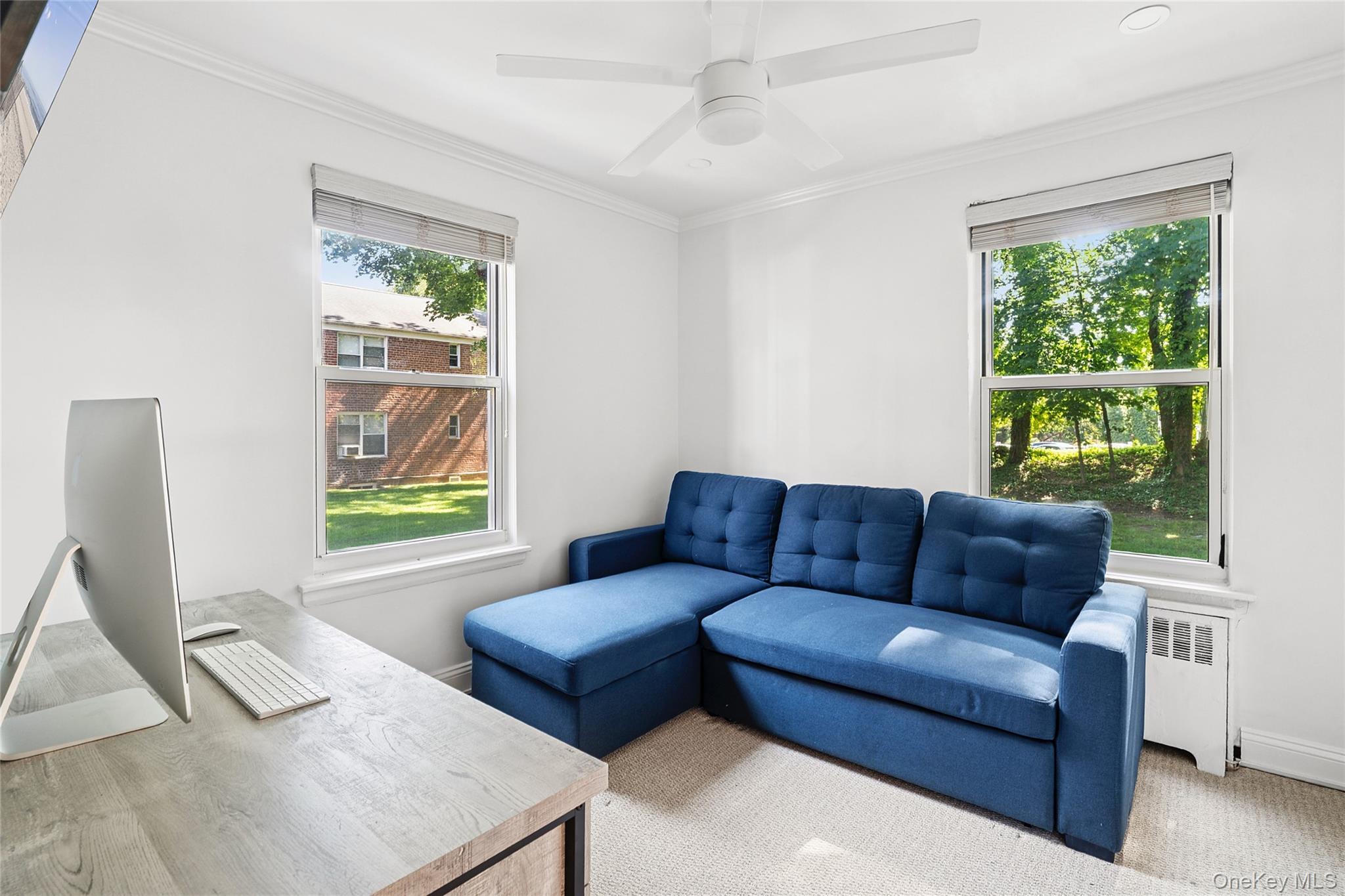 44 Edwards Street # 1A, Roslyn Heights, NY 11577