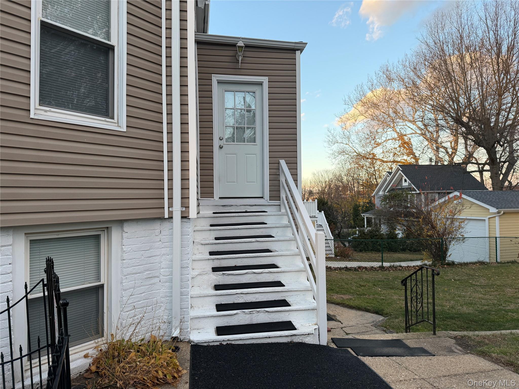 75 Anstice Street # 1, Oyster Bay, NY 11771